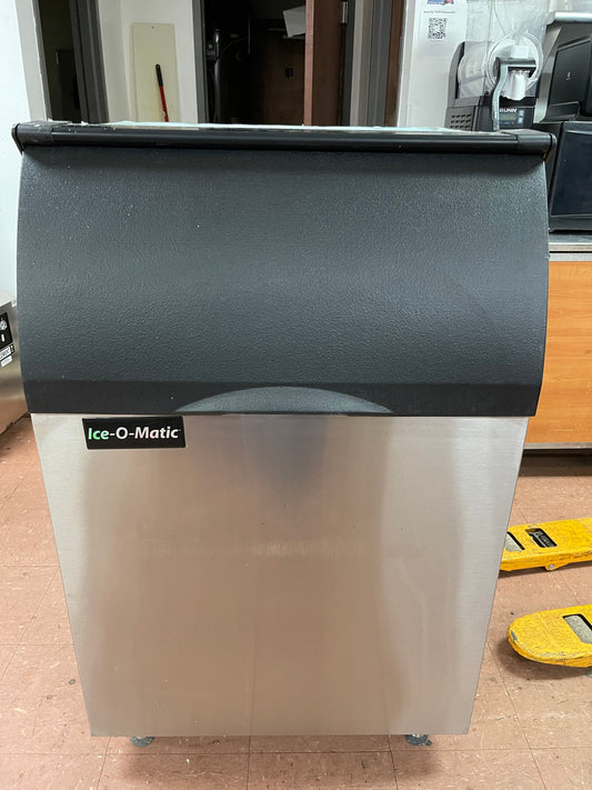 Used Ice O Matic B55PSB 510lb Commercial Ice Maker Machine Bin 30"