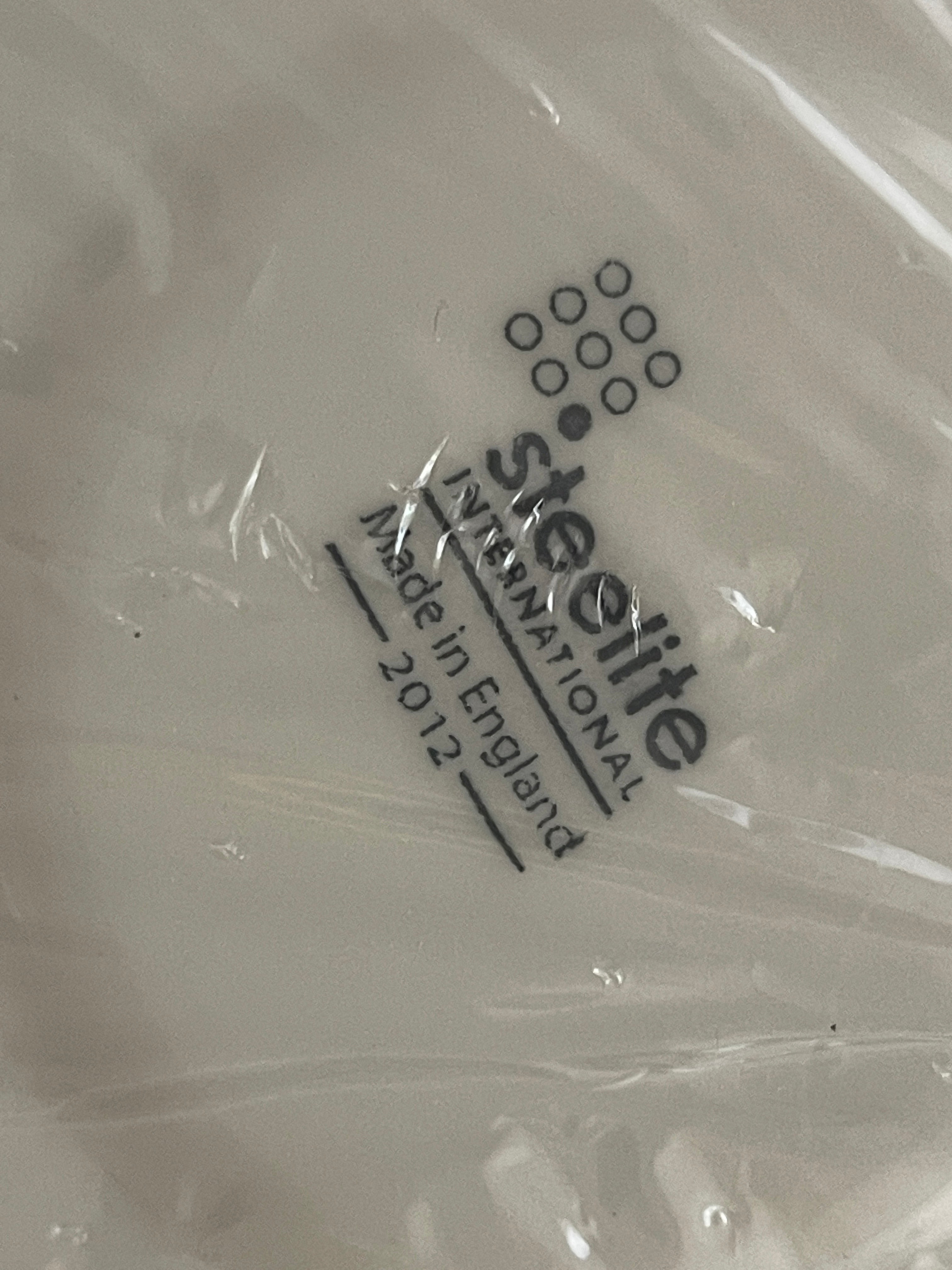 New 6" Steelite Ambassador Burgundy China Plates Case of 36