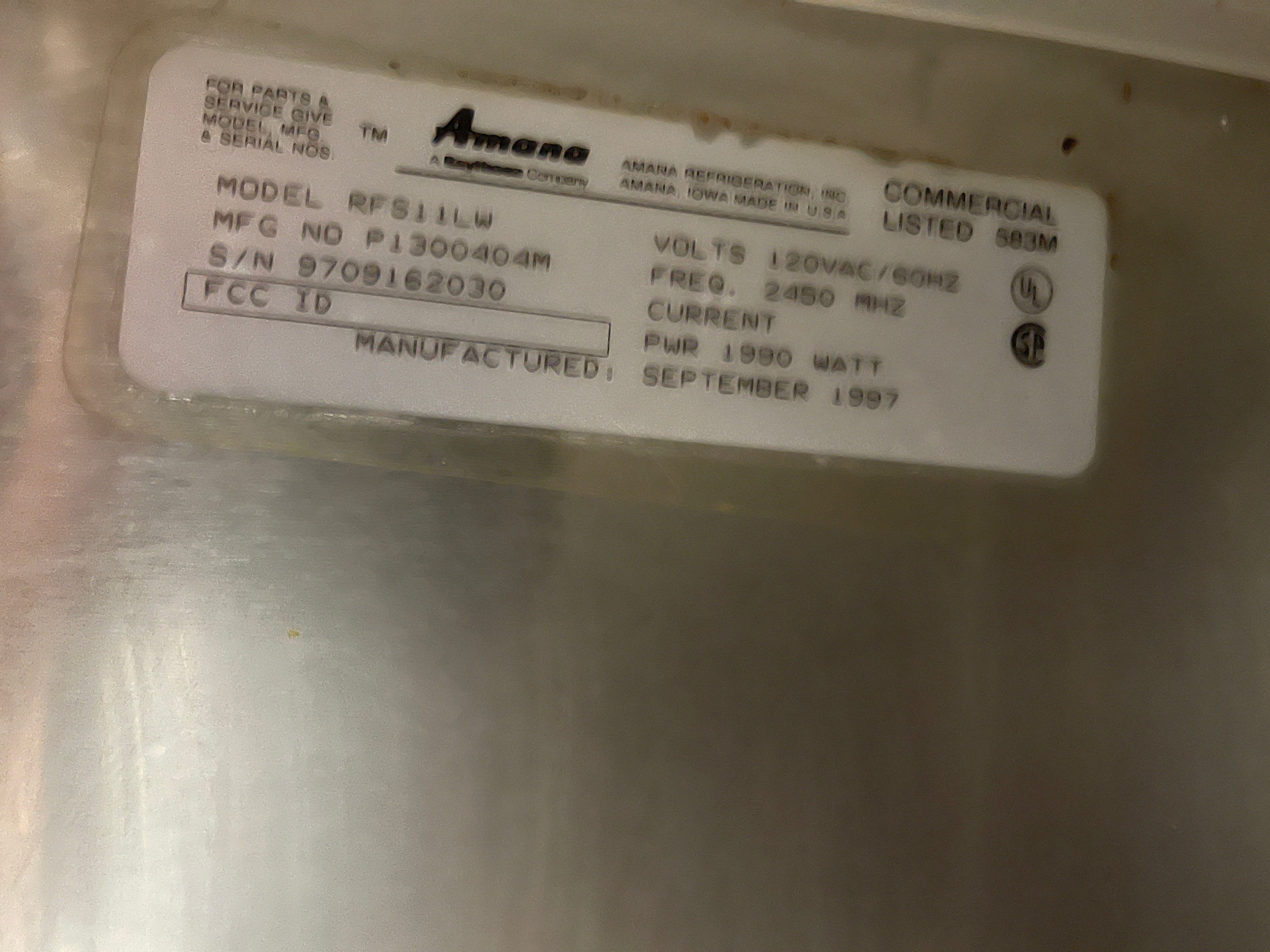 Used Amana RFS11LW Commercial Microwave 110V