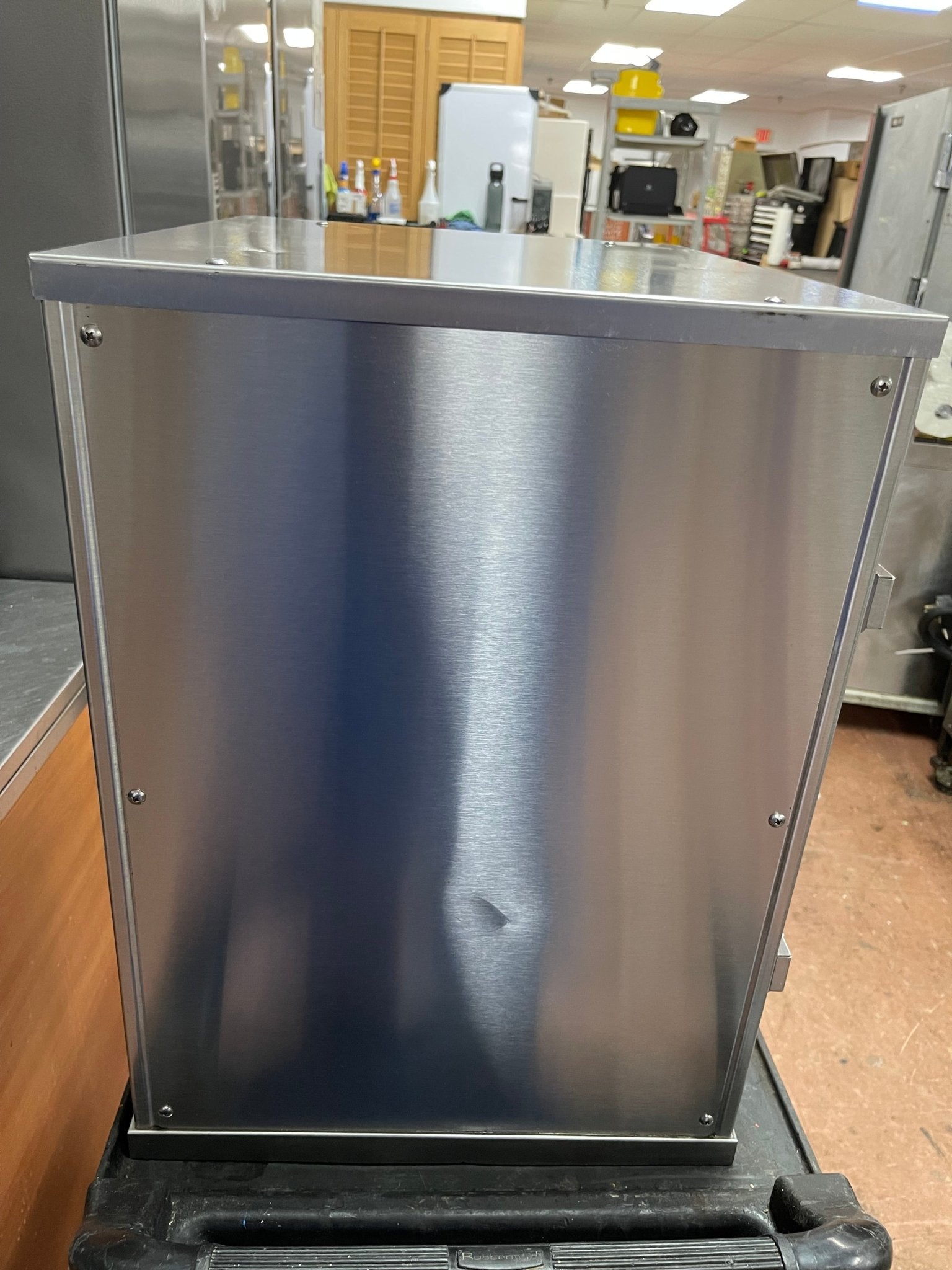Used DUKE FWM3-42 Pass-Through Commercial Food Warmer 208V