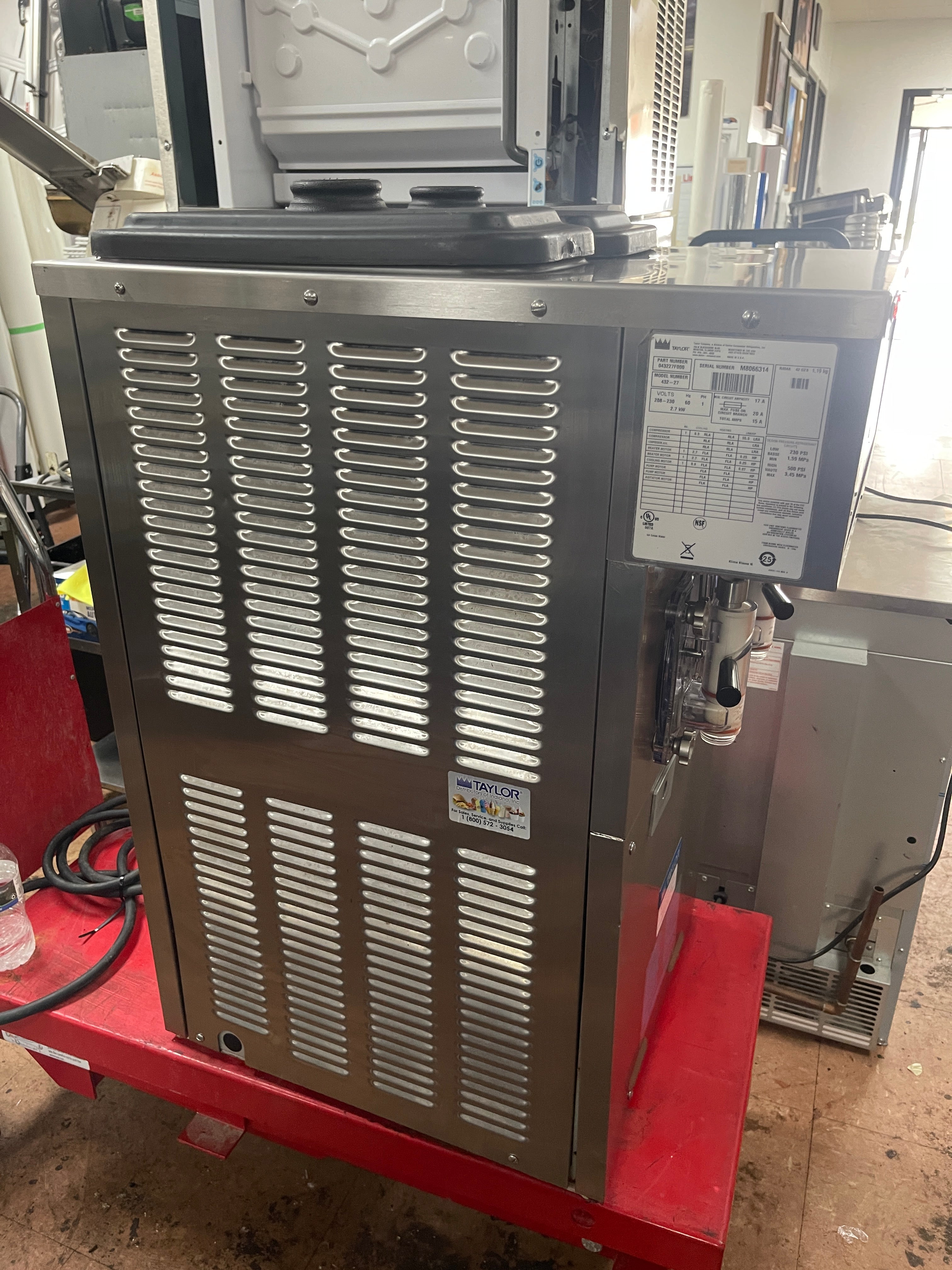 Used 2018 Taylor 432-27 2 Flavor Frozen Beverage Freezer Slushie 208/230V