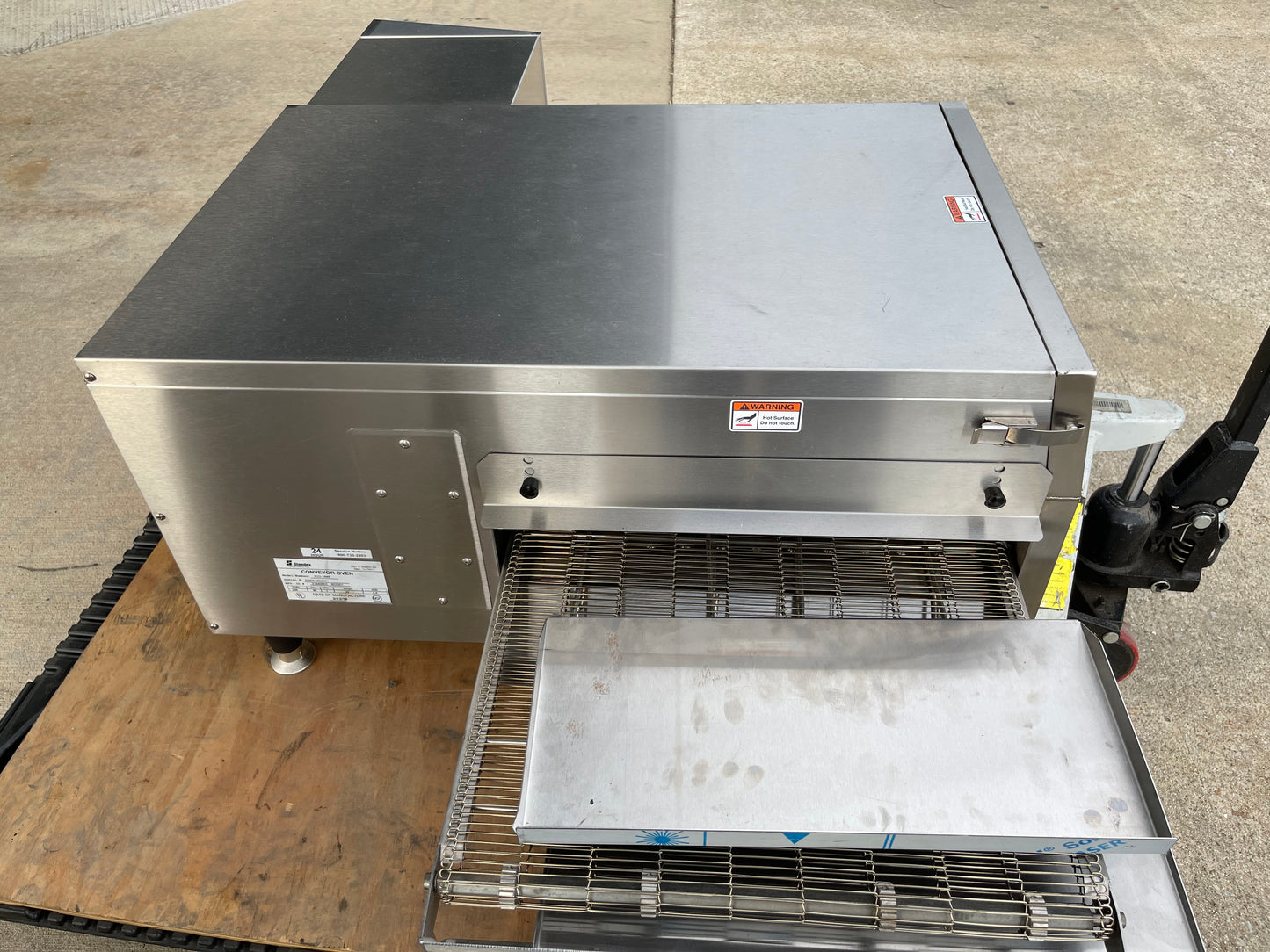 NEW 2018 Bakers Pride ICO-1848 Single 18" Belt Electric Conveyer Oven 208V - JS