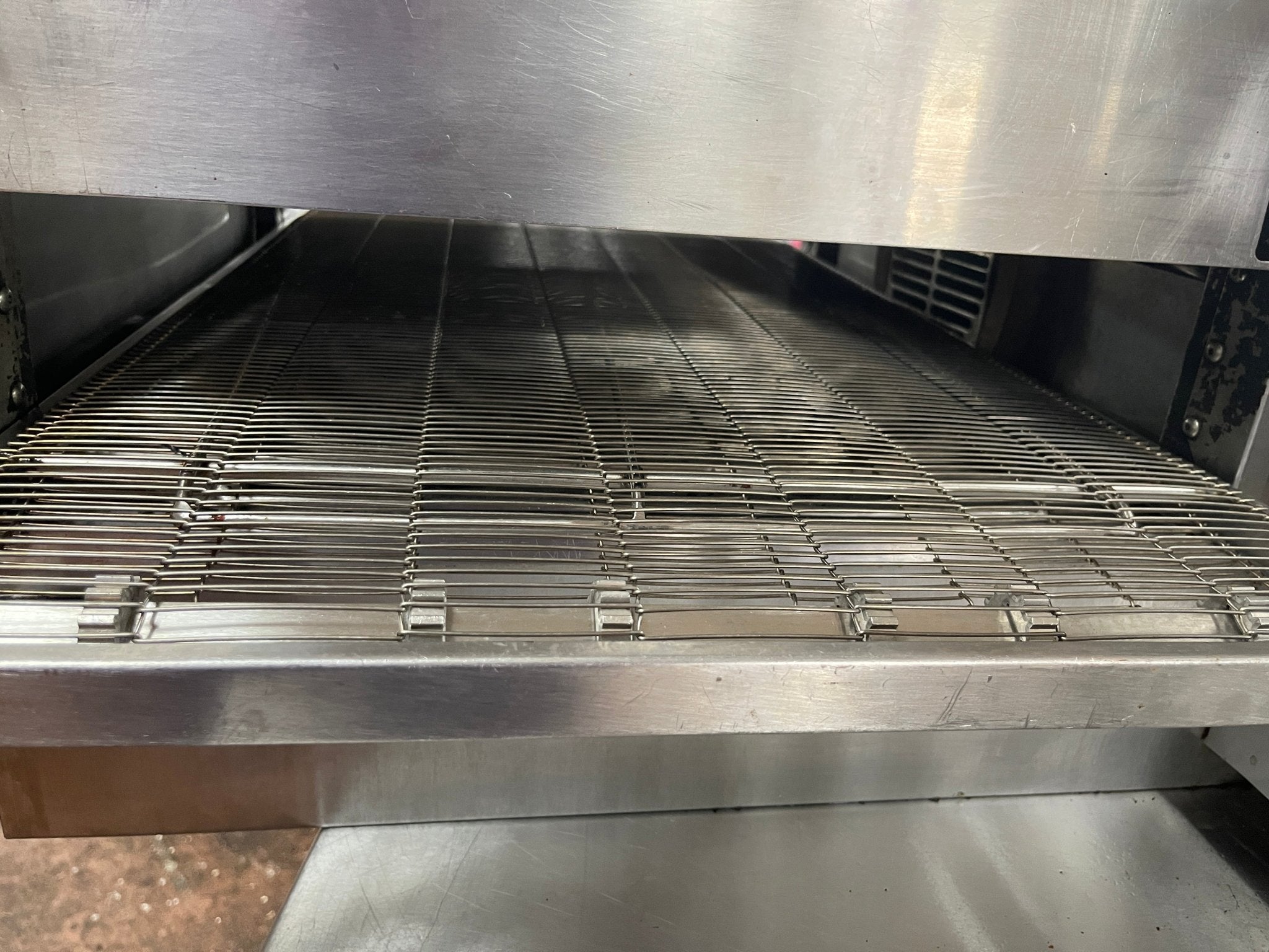 Used Star UM1833A Ultra - Max Impingement Conveyor Electric Pizza Oven 208V - Falcon Restaurant Supply - 5