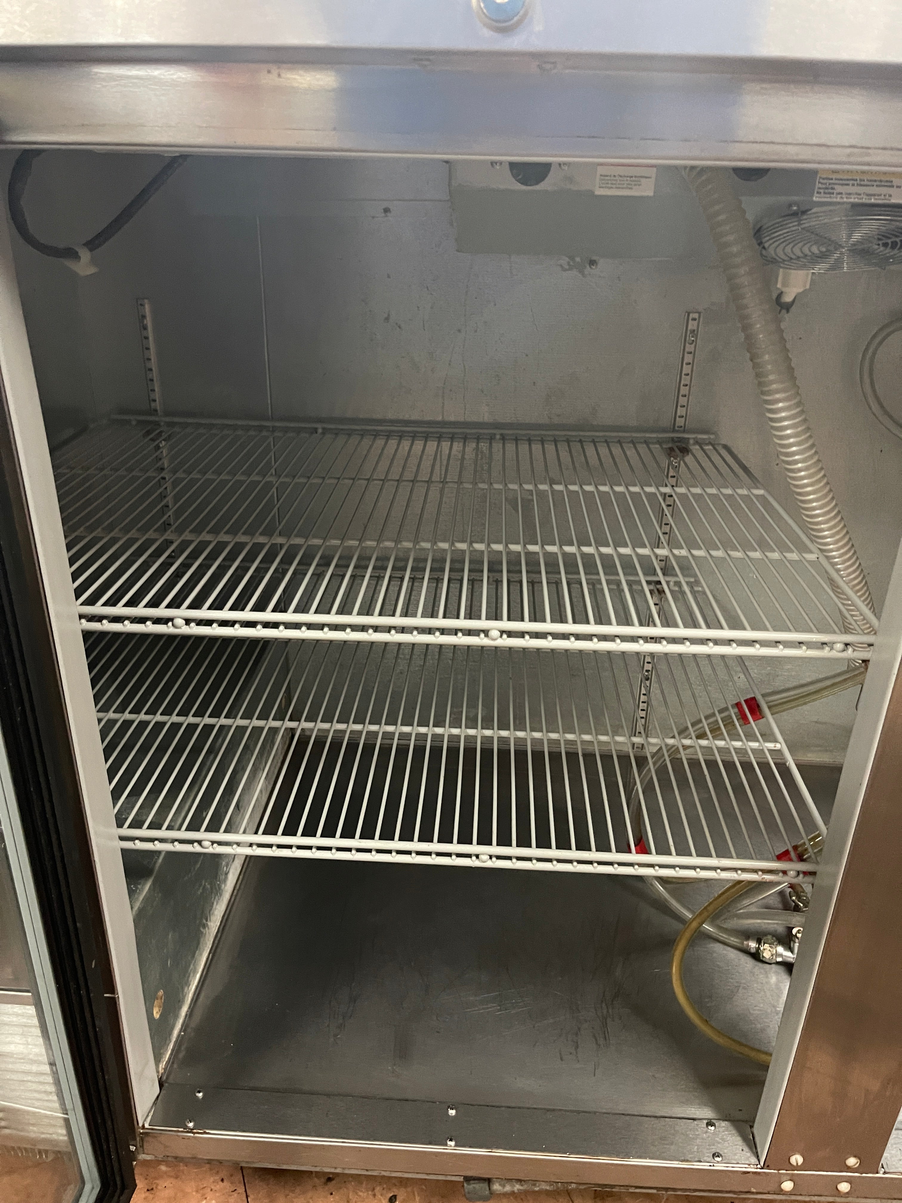 Used Beverage Air DD58G-1 Stainless Steel Kegerator/Glass Door Refrigerator 115V