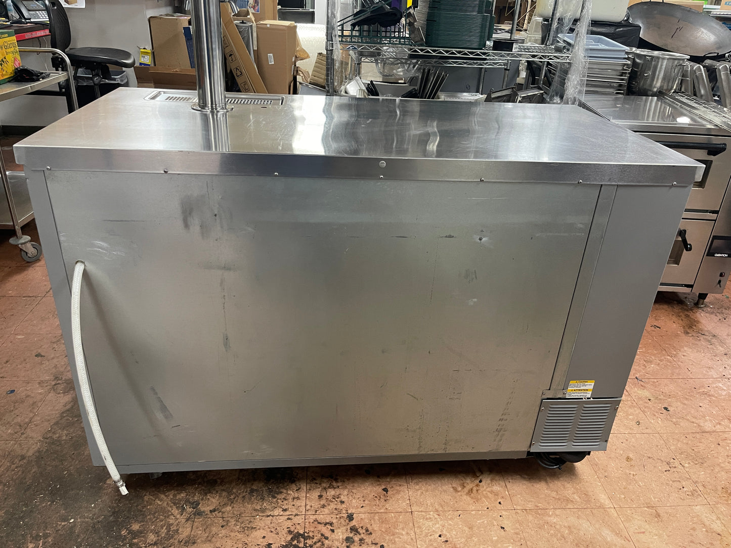 Used Beverage Air DD58G-1 Stainless Steel Kegerator/Glass Door Refrigerator 115V
