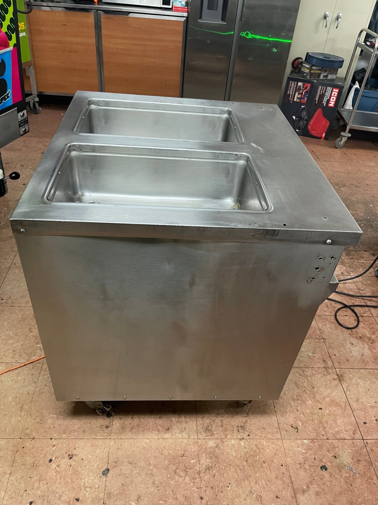 Used 33" Randell 3612M Stainless Steel 2 Open Well Steam Table 208/240V - CNT 1
