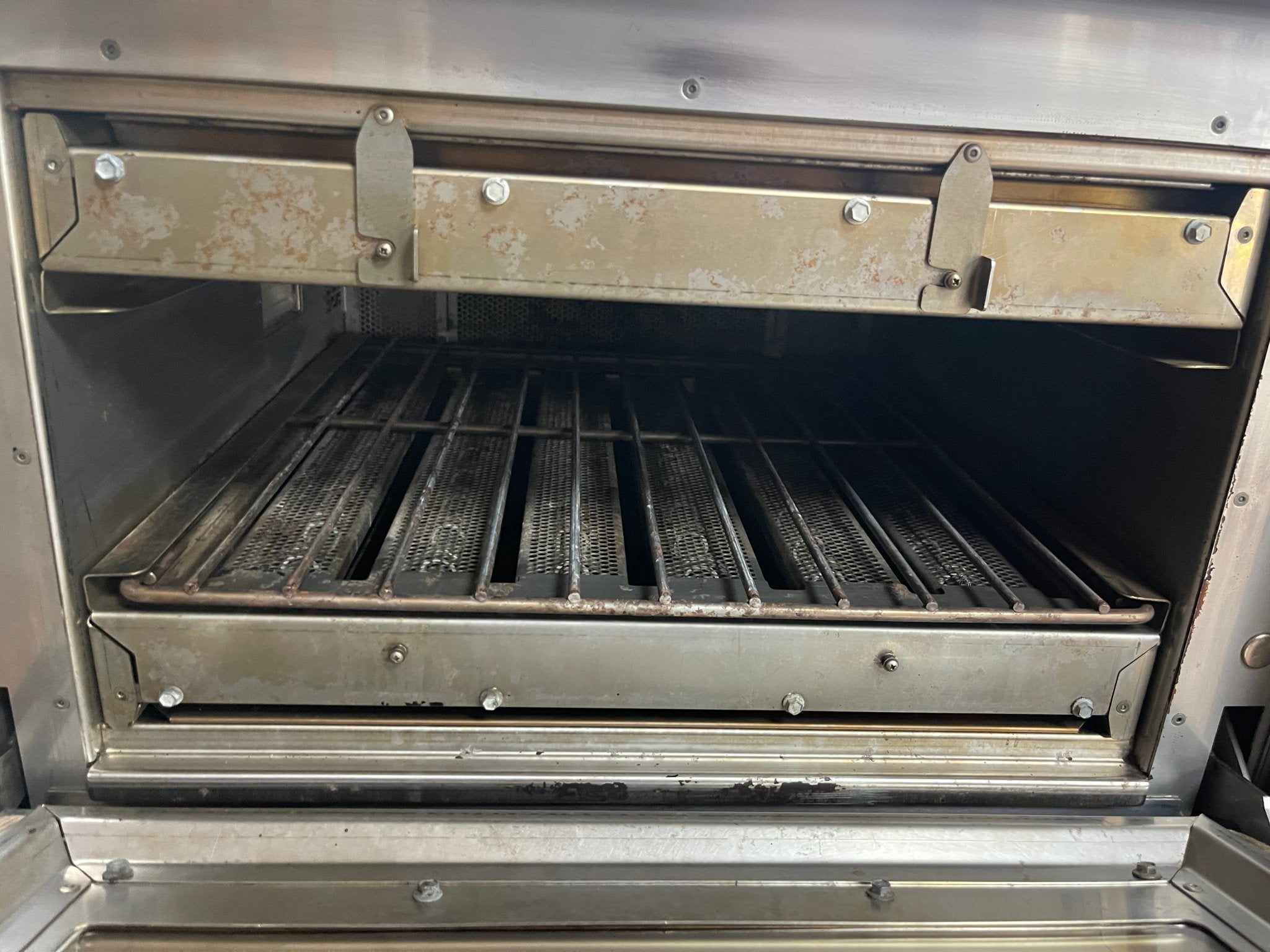 Used Ovention Double MILO2-16 High Speed Impingement/Infrared Oven 208/240v 1ph