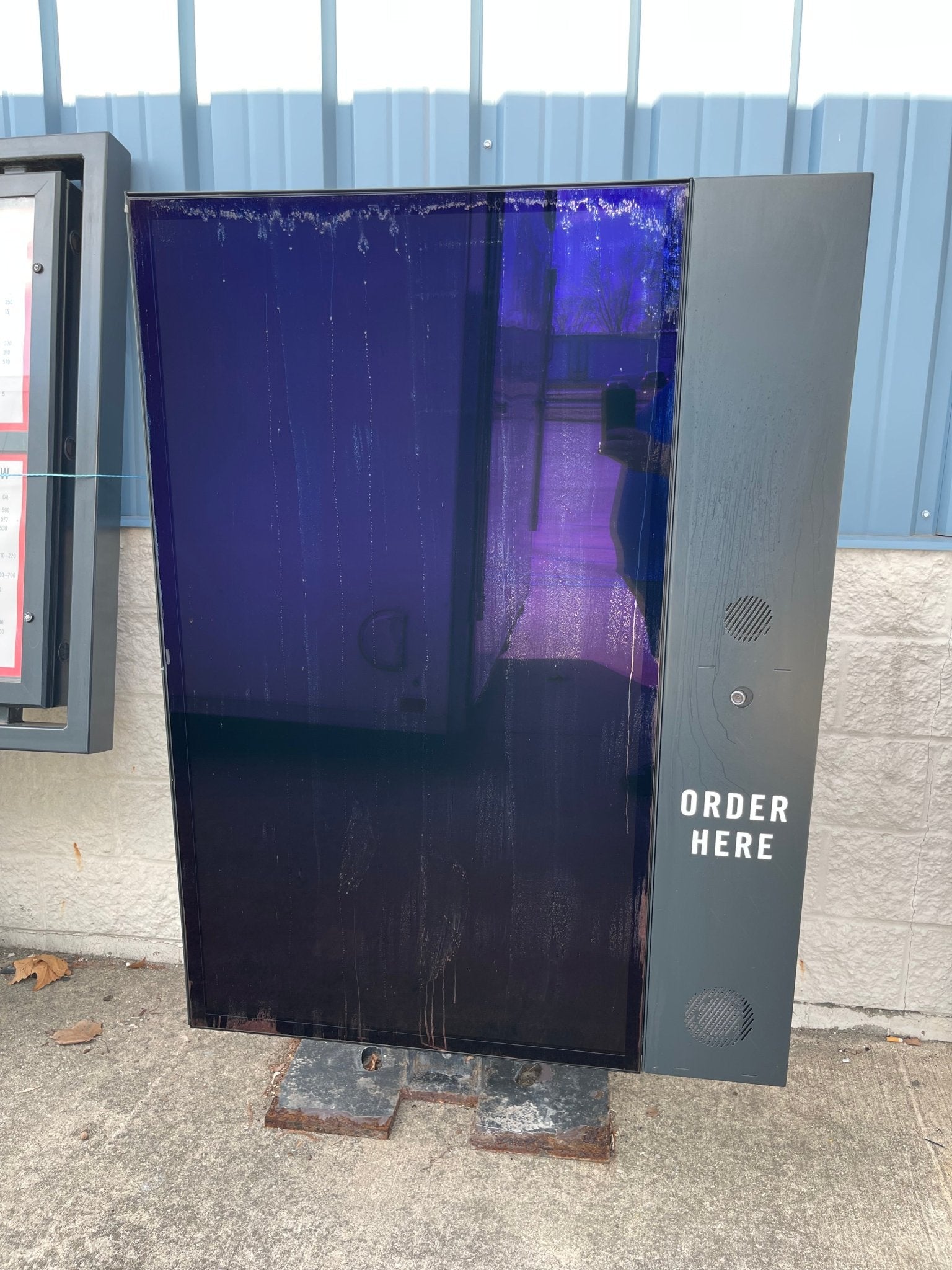 Used Restaurant Drive Thru Through Order Confirmation Digital Menu Sign SB - SS100 - Falcon Restaurant Supply - 1