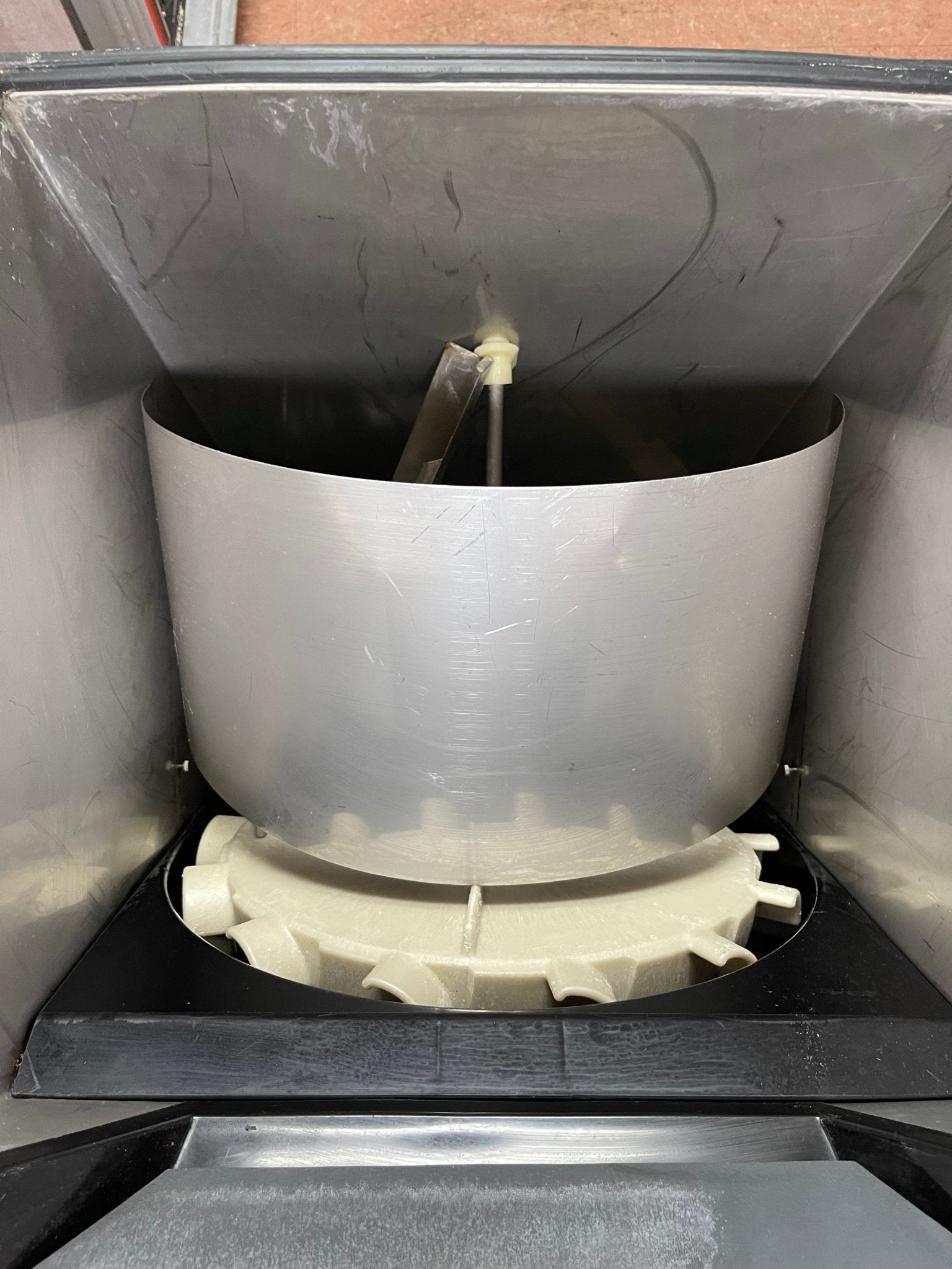 Used Manitowoc MII - 150 Ice Dispensing Bin 150LB Storage With Drink Fountain 120V - JS - Falcon Restaurant Supply - 4