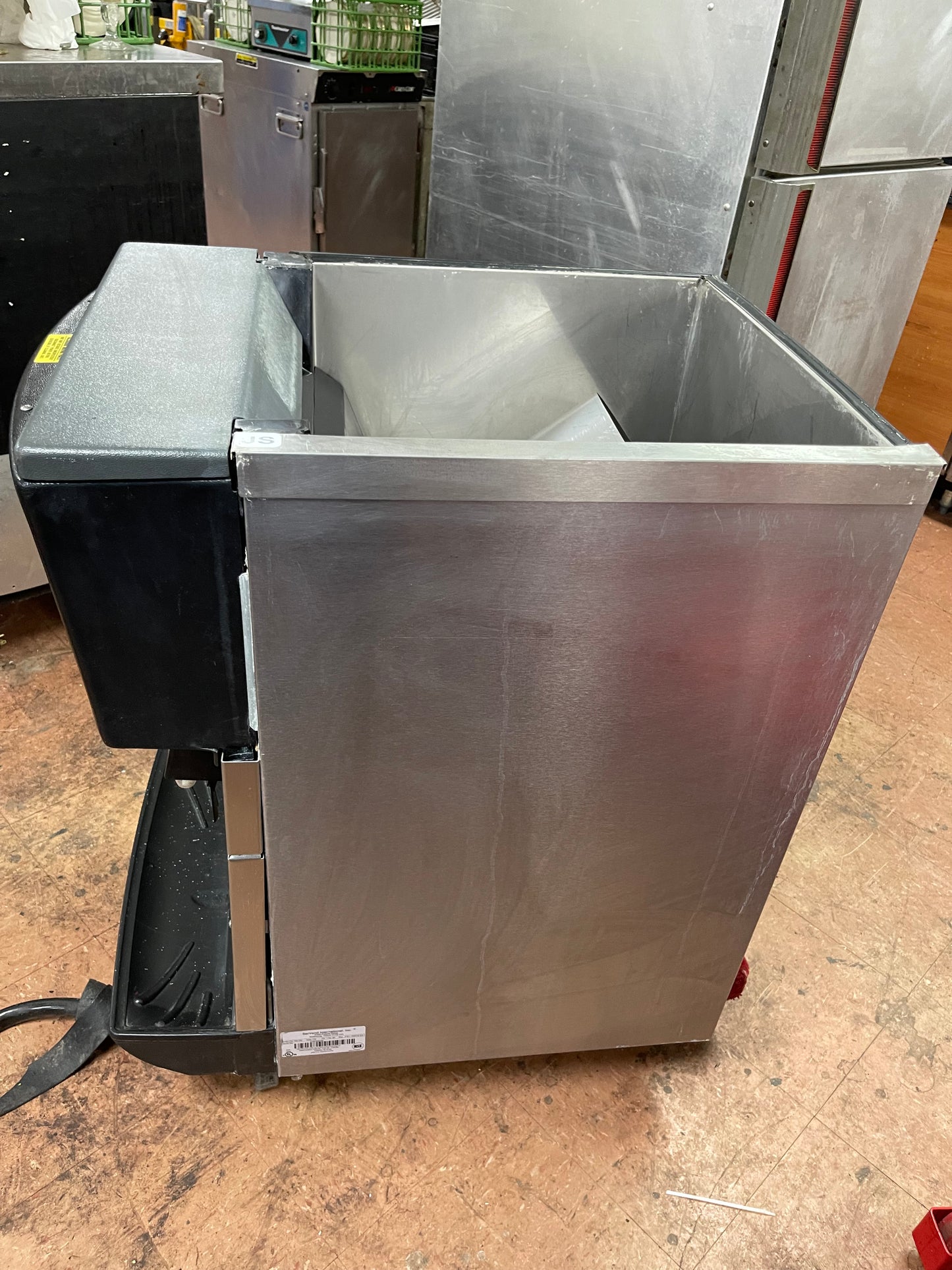 Used Manitowoc MII-150 Ice Dispensing Bin 150LB Storage With Drink Fountain 120V - JS