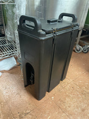 Used Cambro 500LCD 4.75 Gallon Insulated Beverage Dispenser