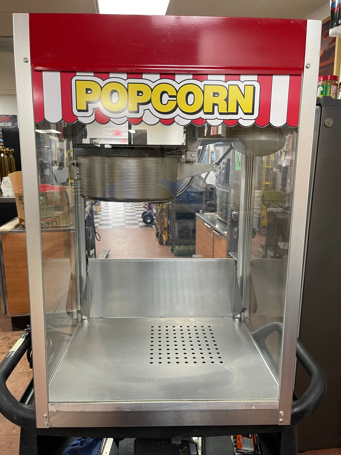 Paragon Classic 14 Commercial 14oz Popcorn Maker Machine 120V