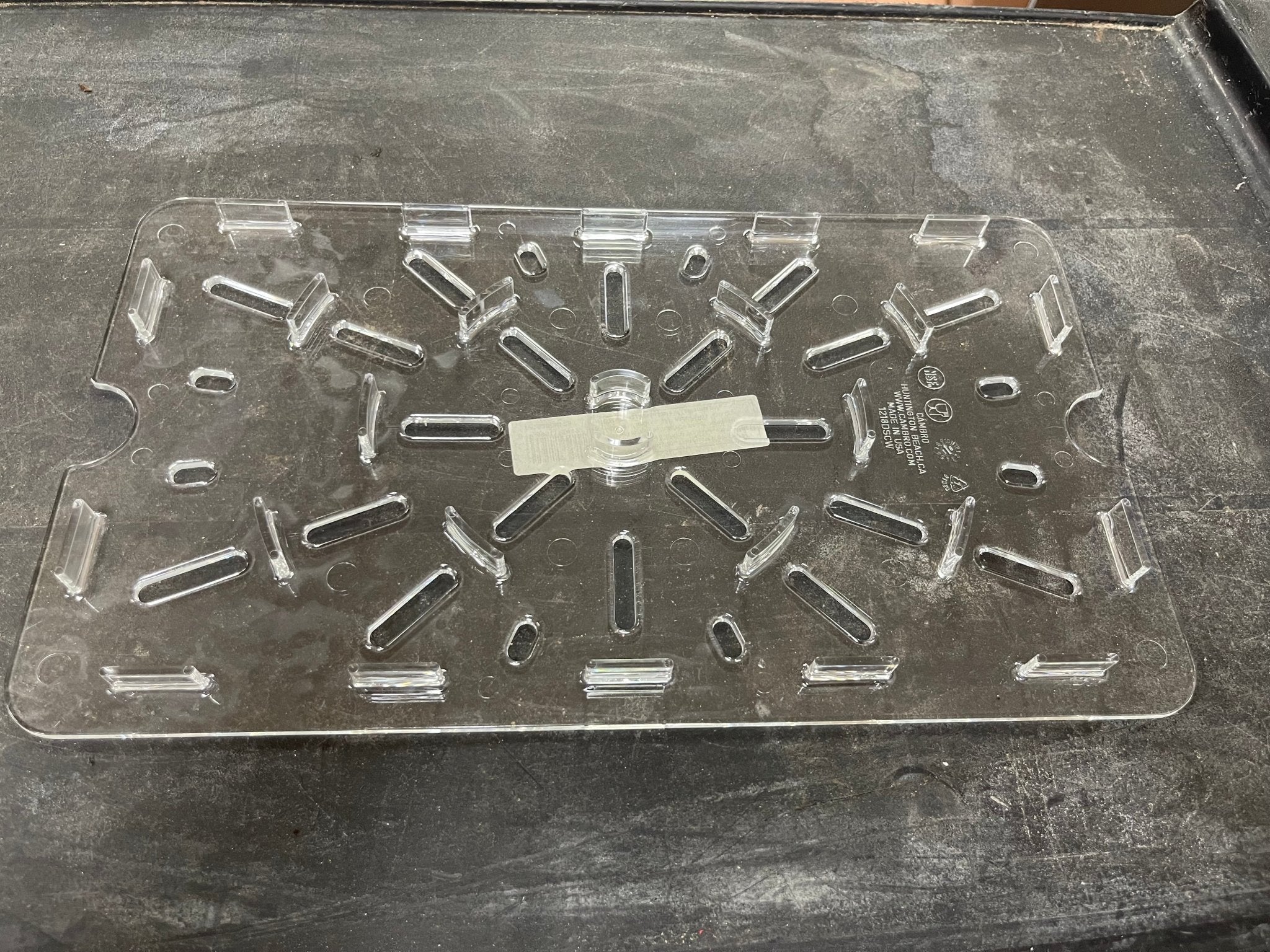 New Cambro 1218DSCW135 Camwear 14" x 8" Clear Plastic Food Box Drain Tray - Falcon Restaurant Supply - 3