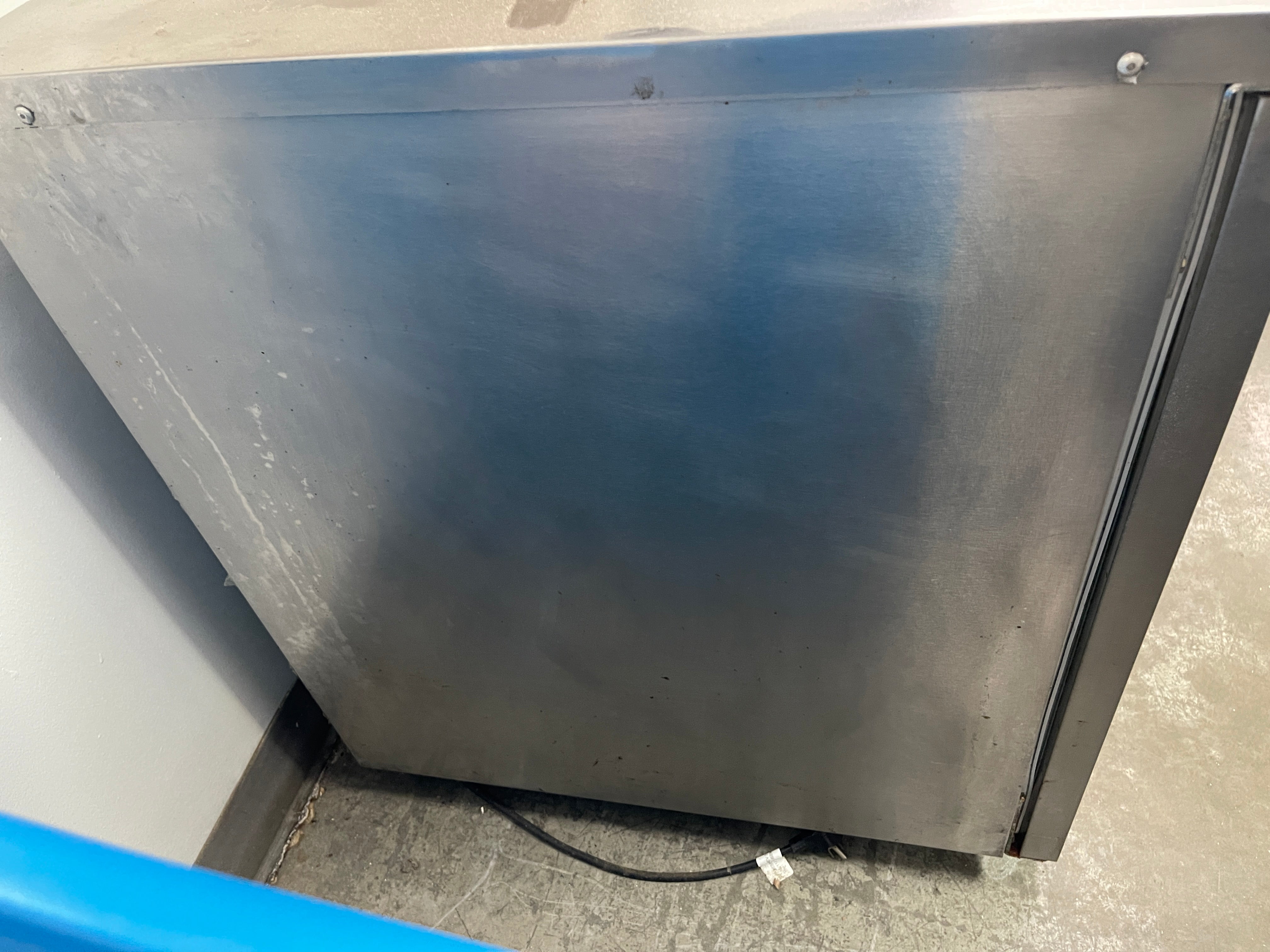 Delfield 406P 5.7 CU. FT 1 Door Stainless Undercounter Refrigerator 120V