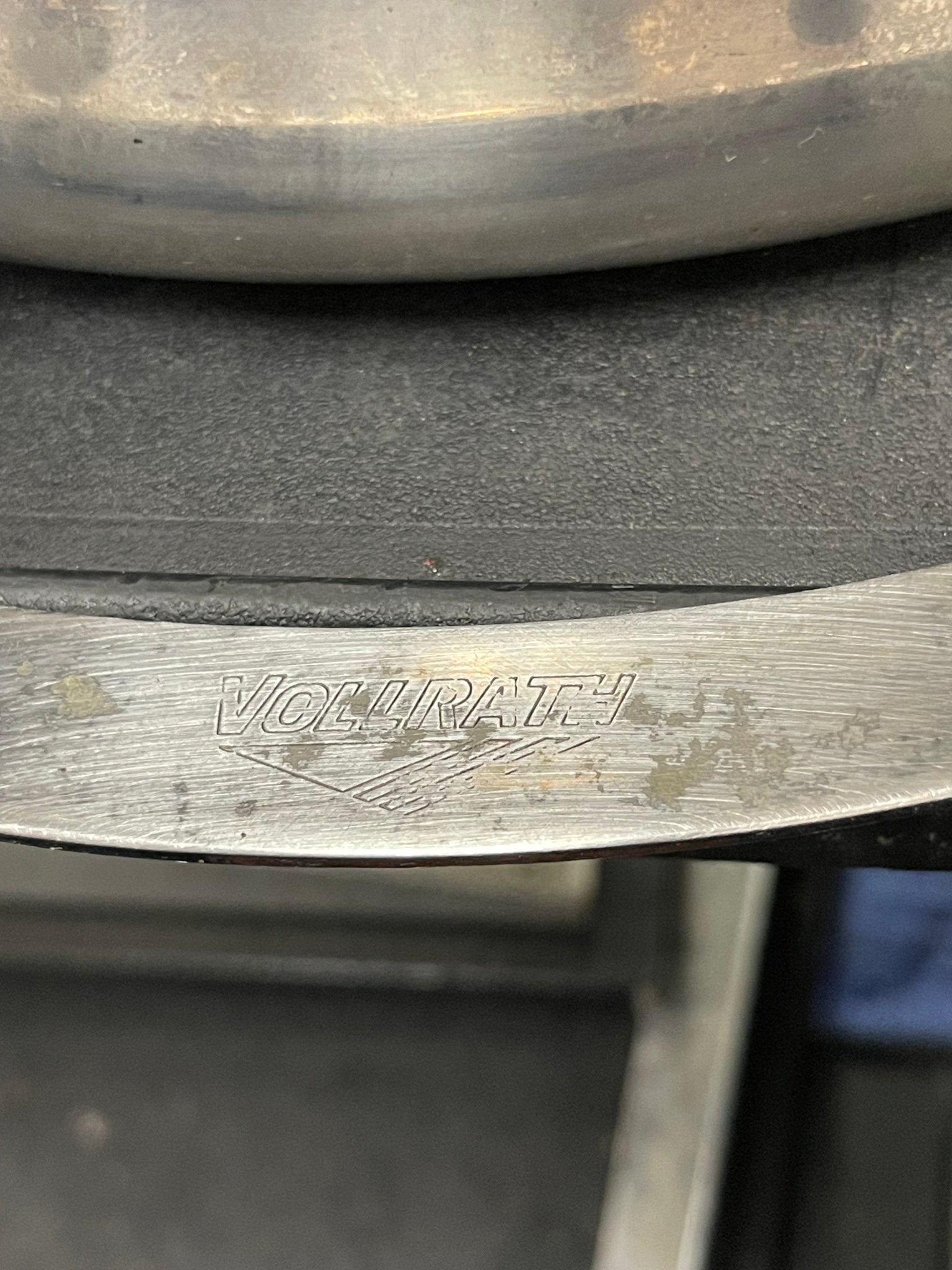 Used Vollrath 46125 6qt Intrigue Glass Top Stainless Steel Round Induction Chafer Pan - Falcon Restaurant Supply - 5