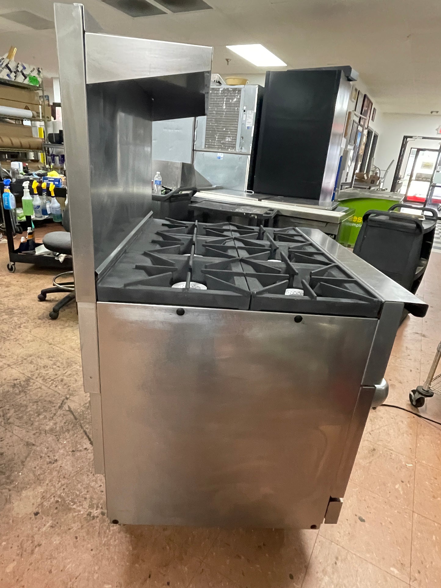 Used Vulcan 36S-6BN 6 Burner Gas Range with Standard Oven 215,000 BTU