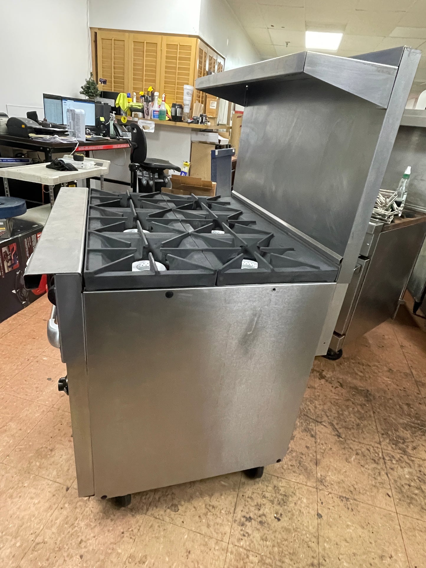 Used Vulcan 36S-6BN 6 Burner Gas Range with Standard Oven 215,000 BTU