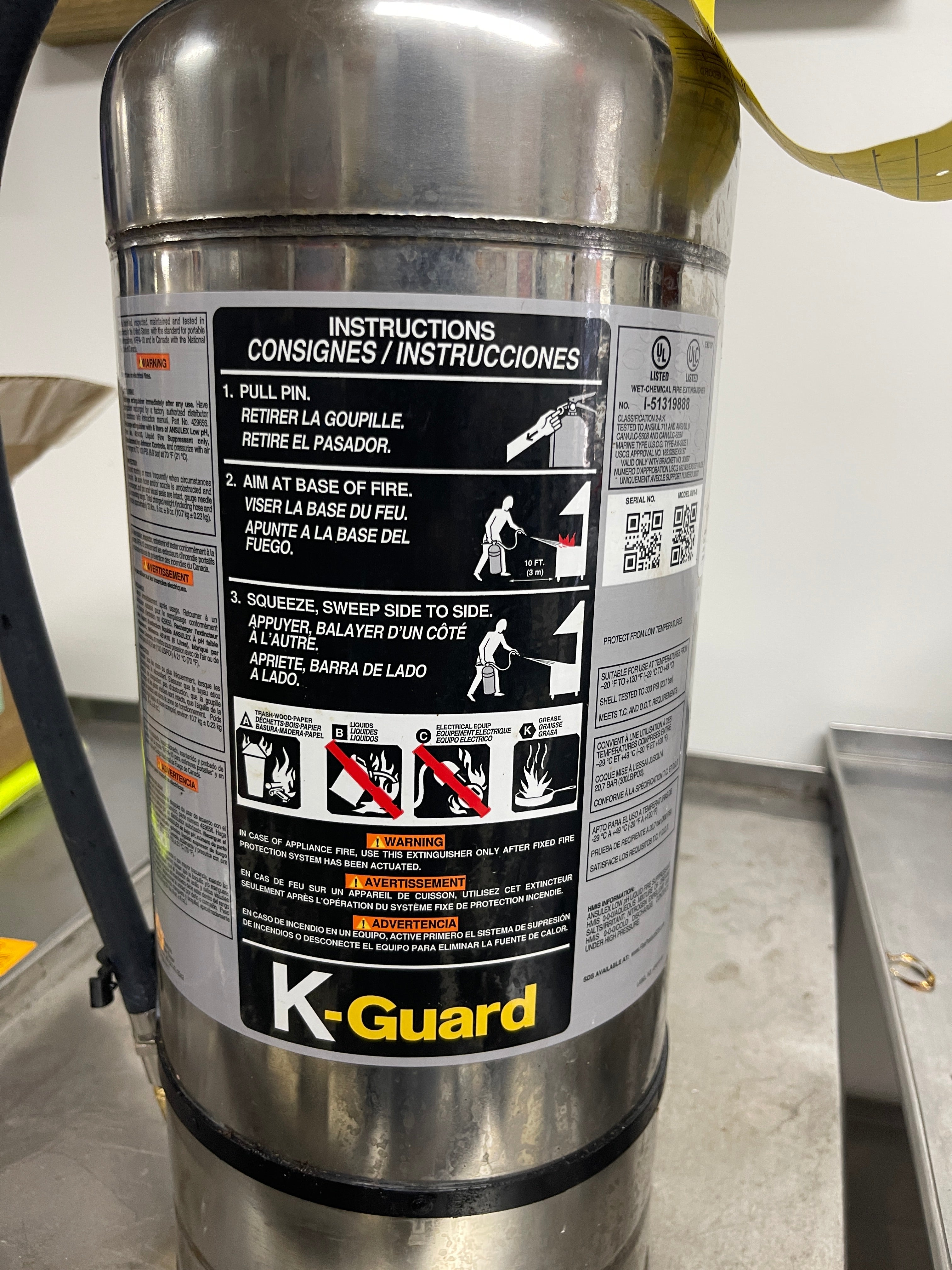 Ansul 434909 K01-3 K-Guard Fire Extinguisher, 1.6 gal Class K