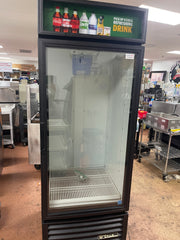 Used 2015 30" True GDM-26-LD Refrigerated Reach In Glass Door Merchandiser 120V