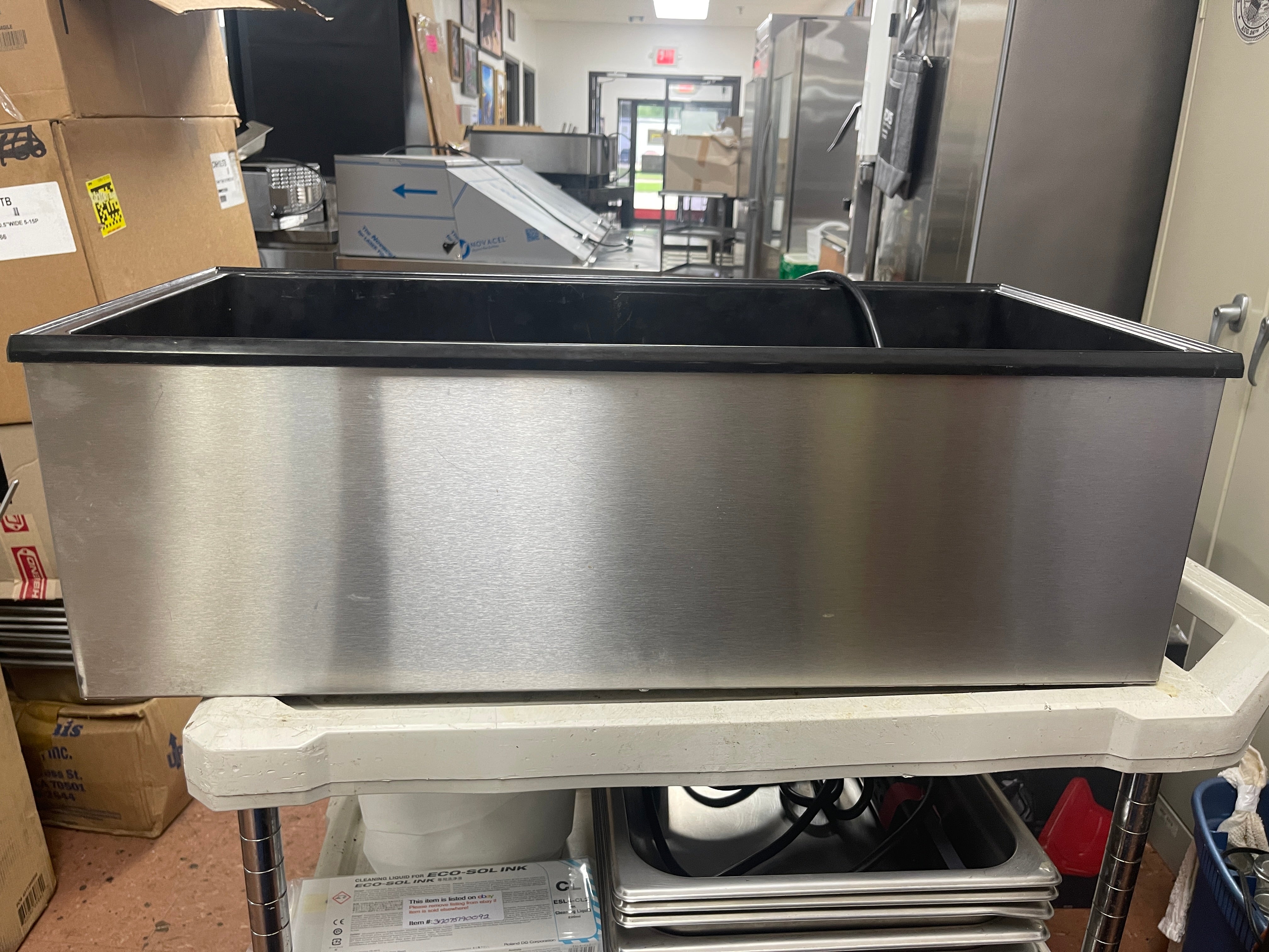 Used Vollrath T43R Heat 'n Serve 4/3 Size Countertop Food Warmer  120V 1600W - WO1