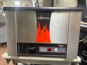 Used Vollrath T43R Heat 'n Serve 4/3 Size Countertop Food Warmer  120V 1600W - WO1