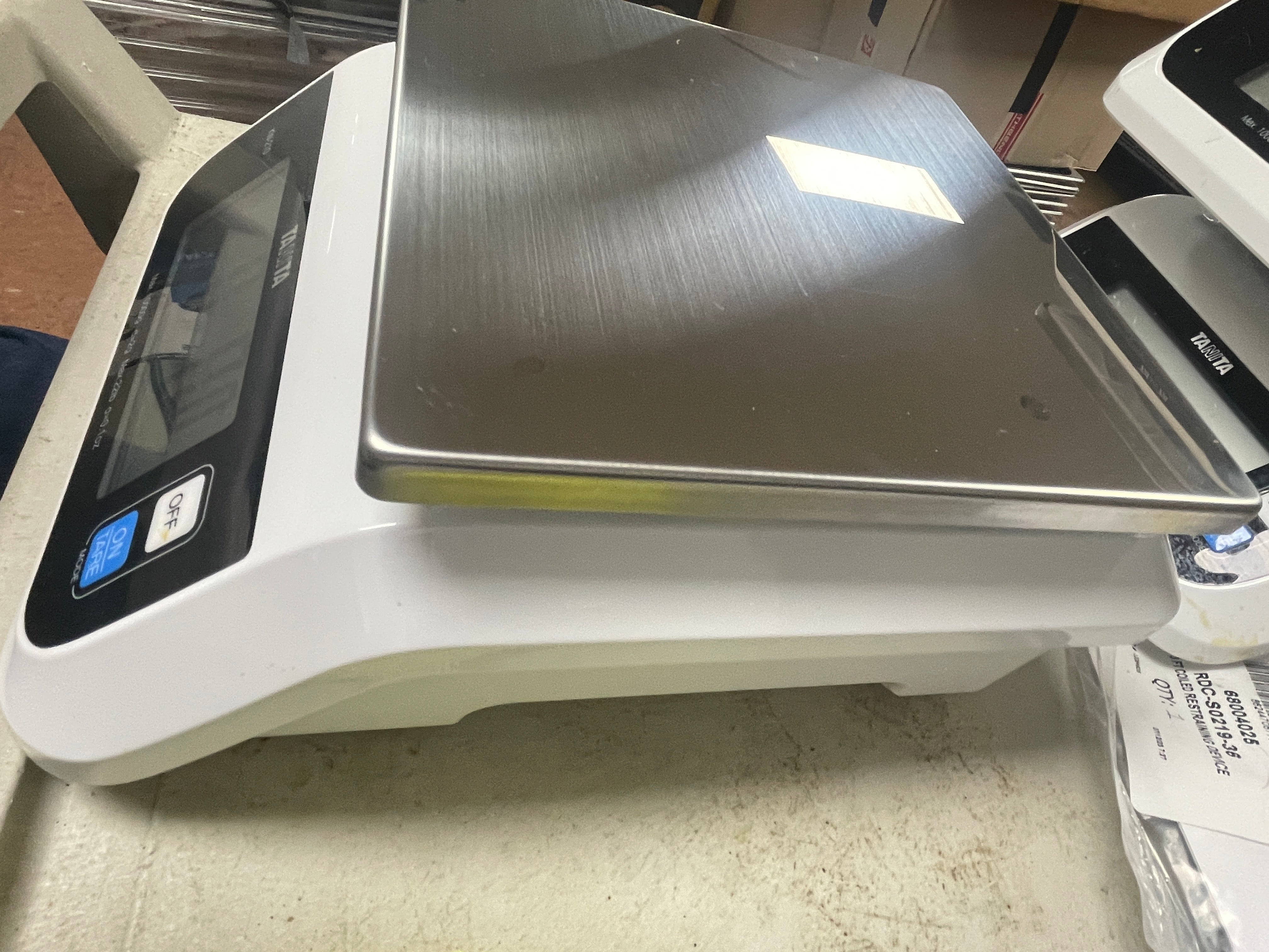 Used Tanita KW-210 Digital 22lb Kitchen Scale with A/C Adapter - WO1