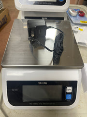 Used Tanita KW-210 Digital 22lb Kitchen Scale with A/C Adapter - WO1