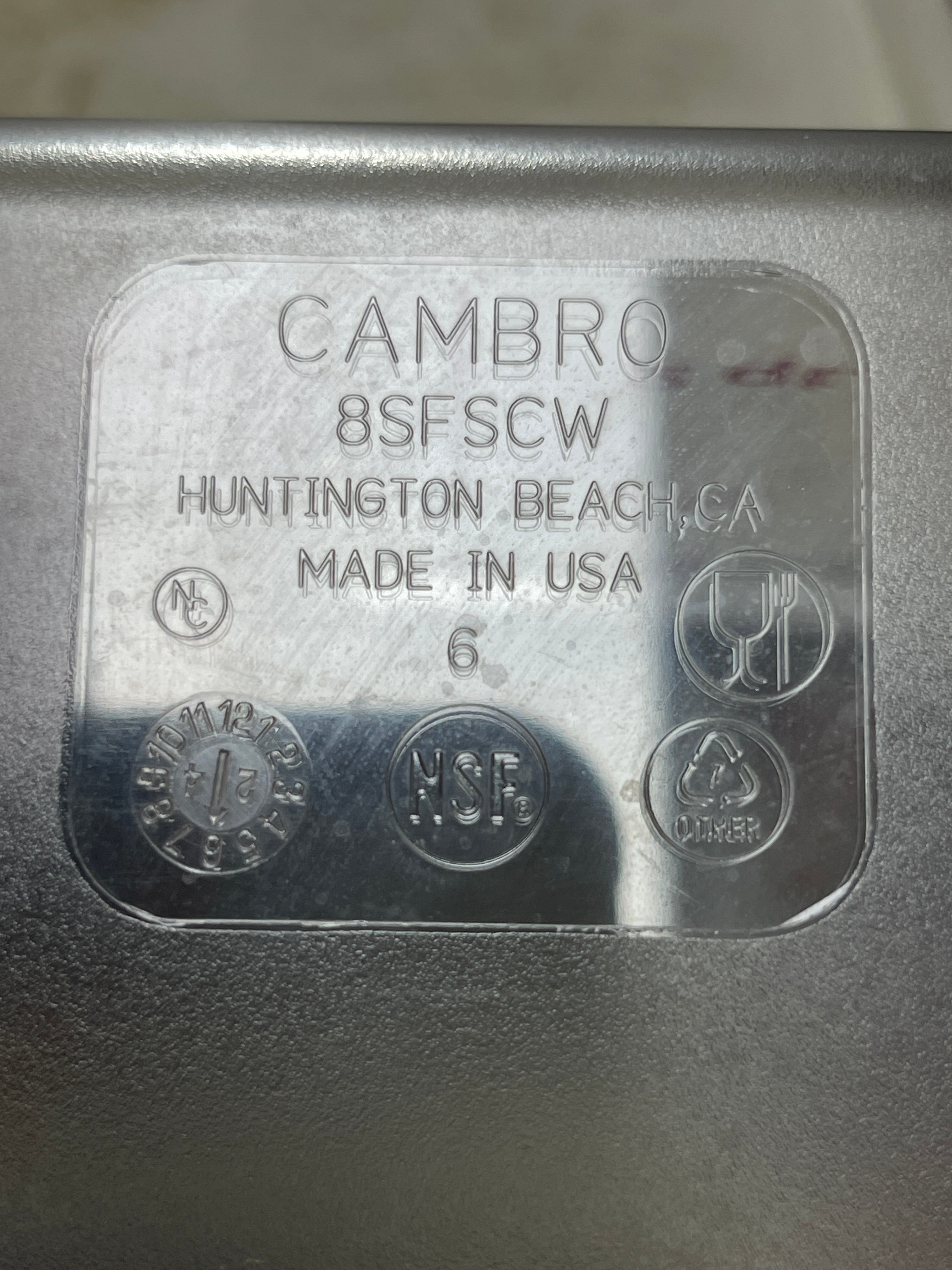 Used Cambro Classic 8 Qt. Clear Square Polycarbonate Food Storage Container - WO1