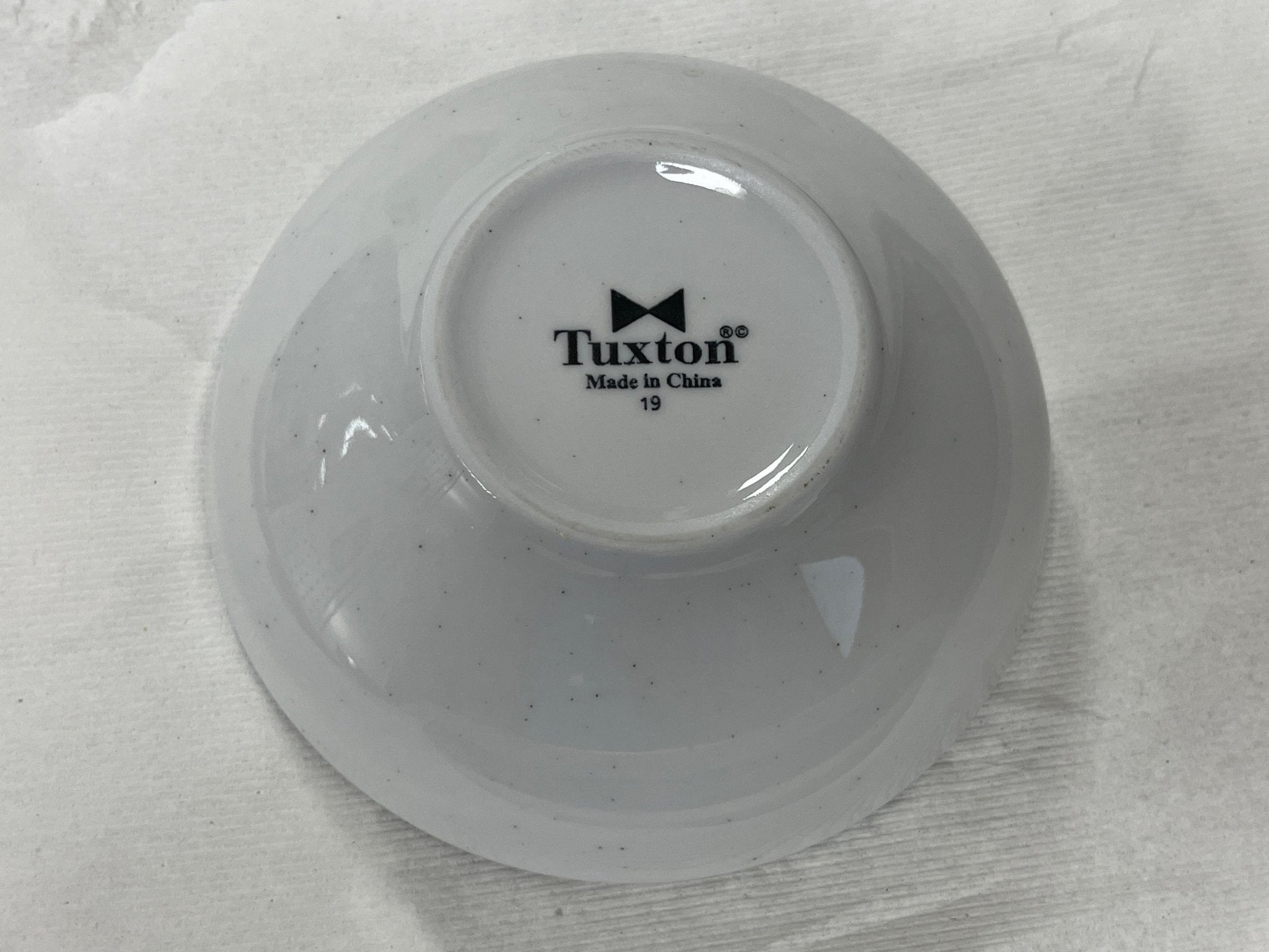 Used Tuxton 5 - 3/4" Round Ceramic 16oz Bowl - WO1 - Falcon Restaurant Supply - 2