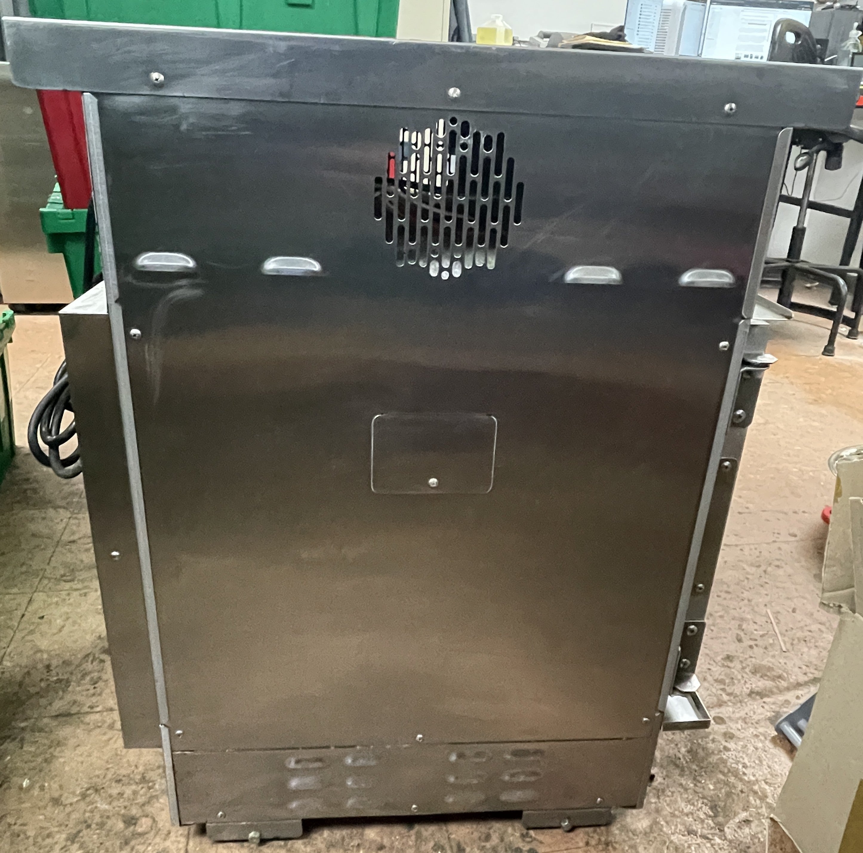 Used Winston HA4003GE CVap Half Size Humidified Heated Holding Cabinet 120V