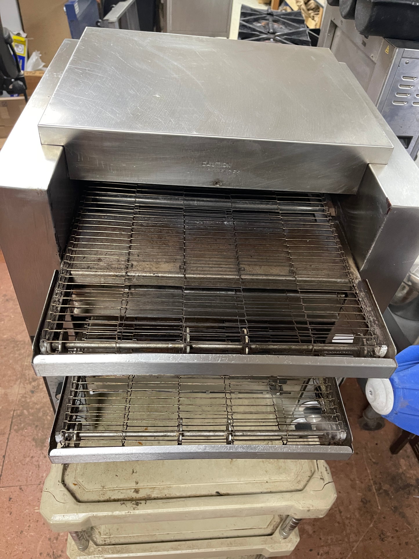 Used 14" Star DT14 Analog Control Conveyor Toaster 2000 Slices/hr 208V
