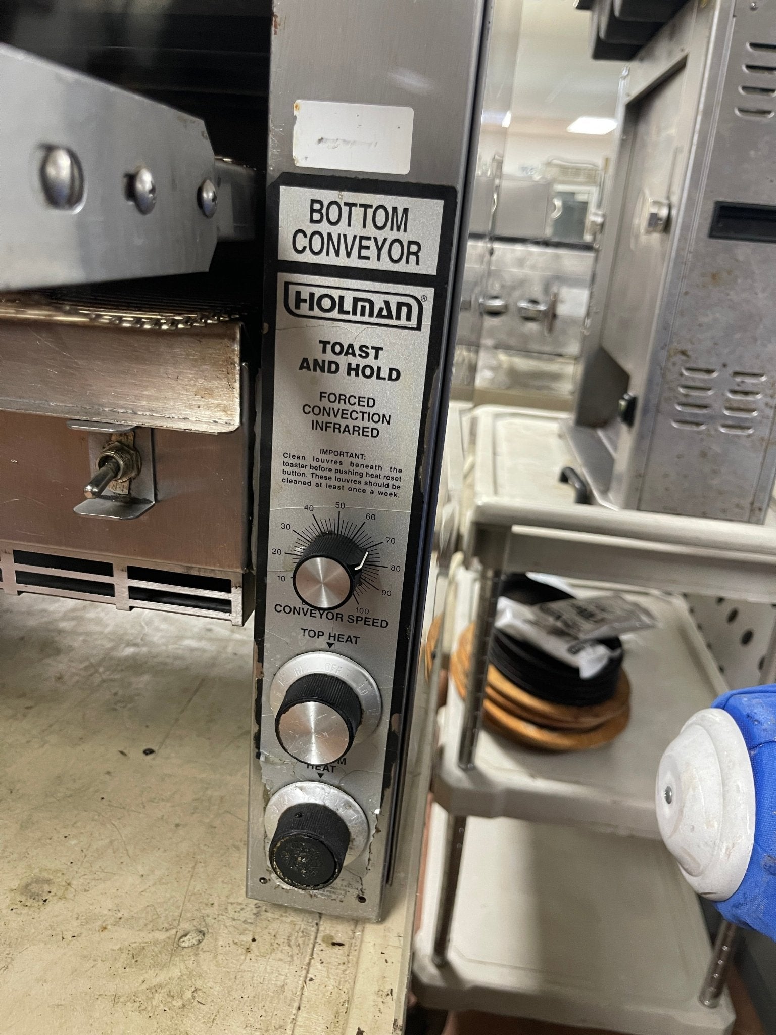 Used 14" Star DT14 Analog Control Conveyor Toaster 2000 Slices/hr 208V - Falcon Restaurant Supply - 7