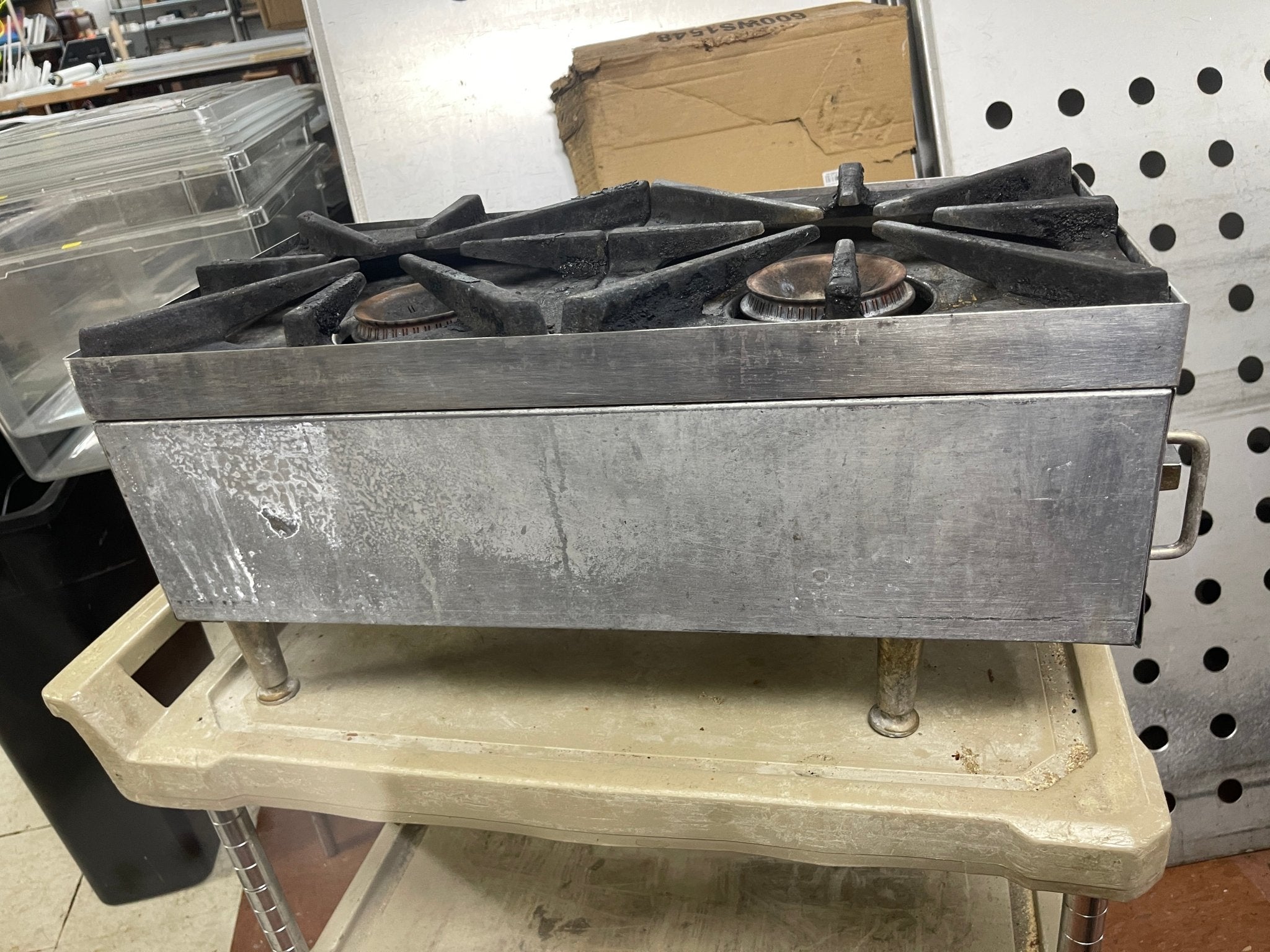 Used 2 Burner Countertop Natural Gas Hotplate - COZ - Falcon Restaurant Supply - 3