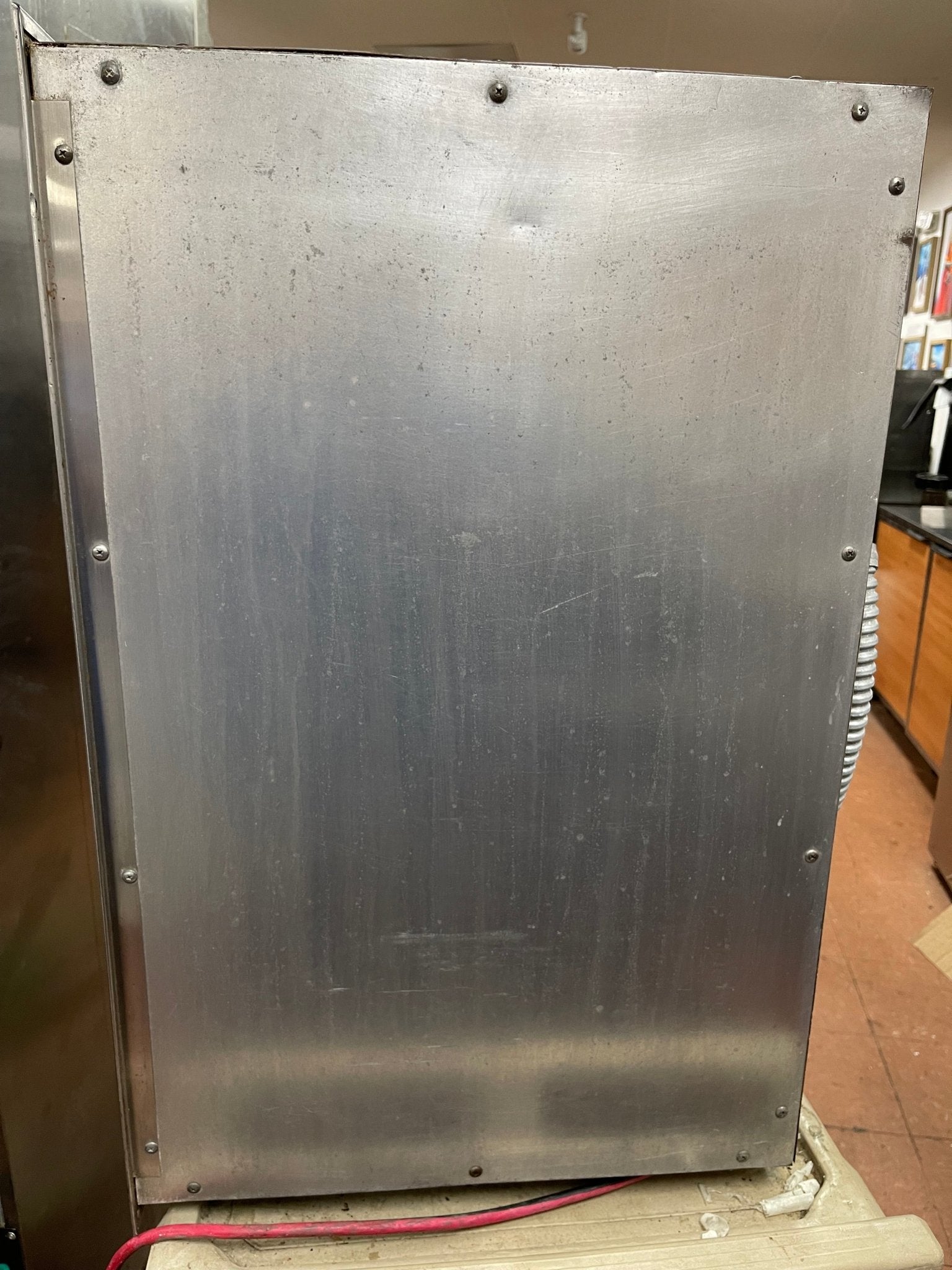 Used Toastmaster 3C80A 29 - Inch Built - In Commercial 3 - Drawer Chip Food Warmer 120V - Falcon Restaurant Supply - 7