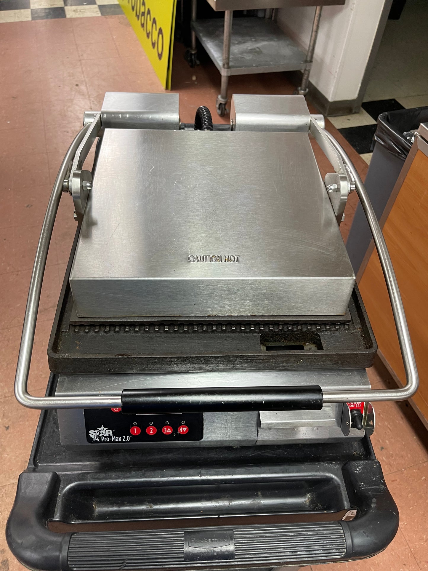 Used Star FGT141 E Pro-Max 2.0® Sandwich Grill Grooved Panini Press 220V