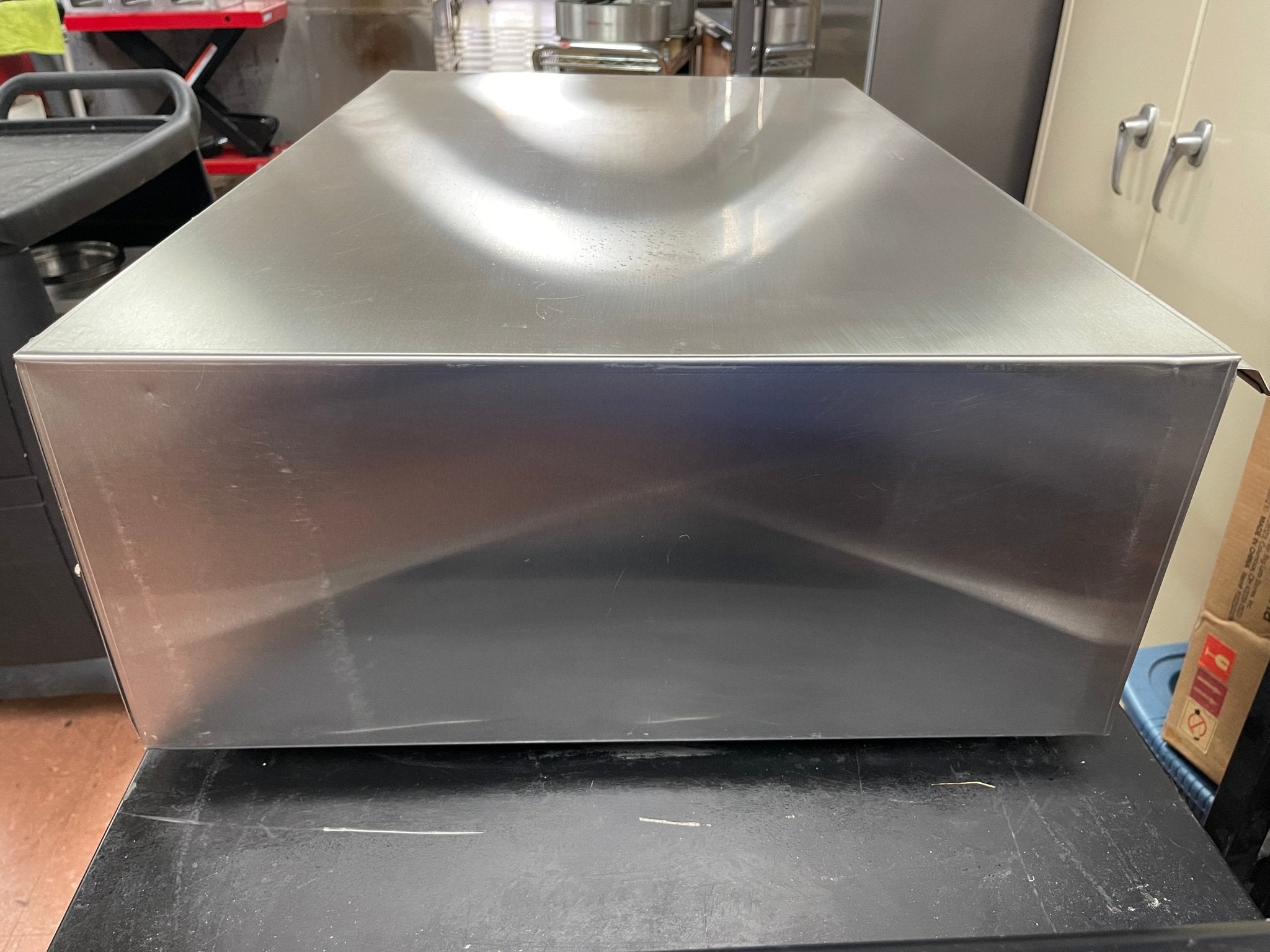 Used APW Wyott BW - 50 Hot Dog Bun Warmer Steamer 120V - Falcon Restaurant Supply - 6