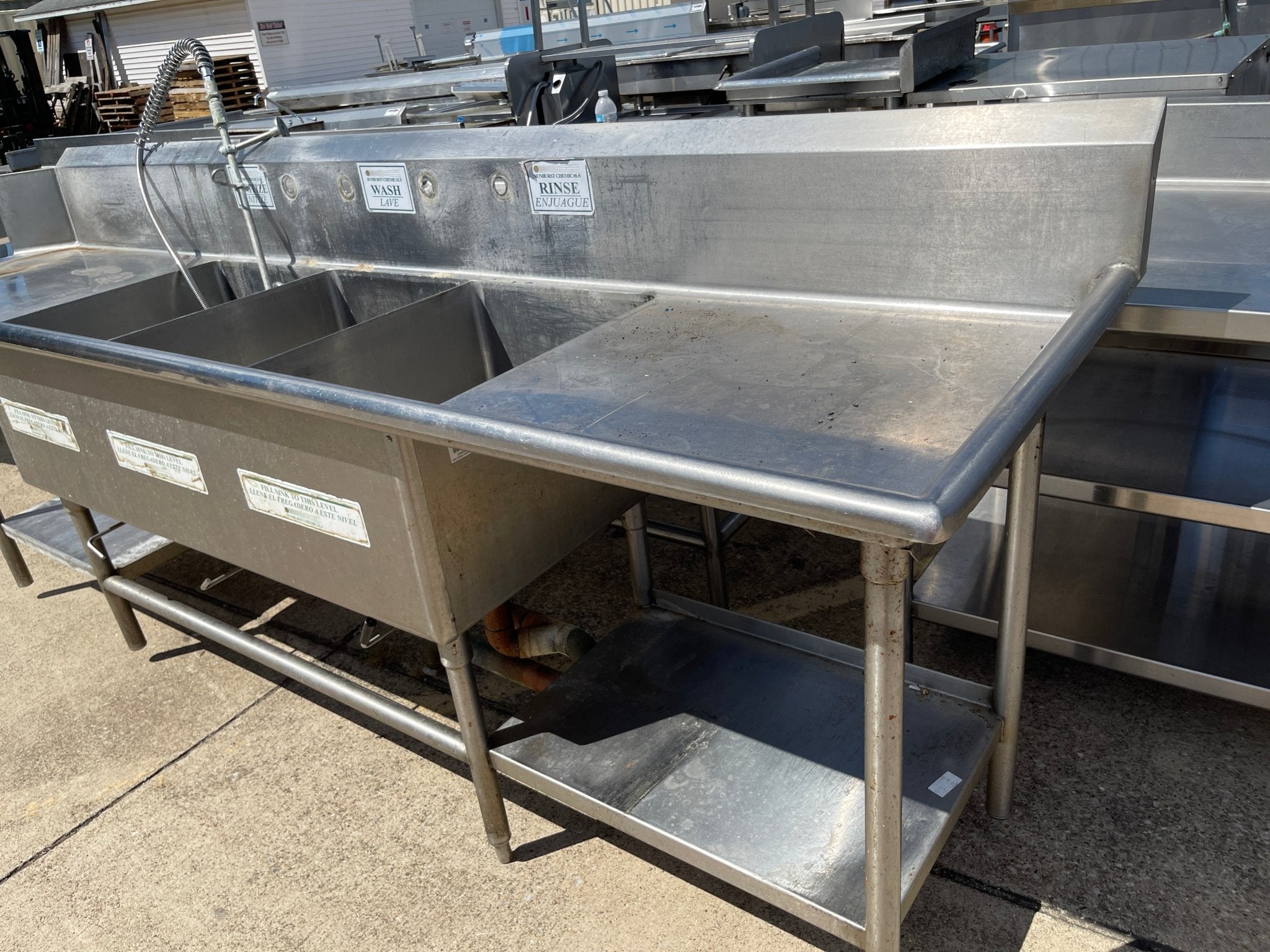 Used 120" x 30" Stainless 3 Compartment Sink with Twist Drains JD - SS329 - Falcon Restaurant Supply - 2