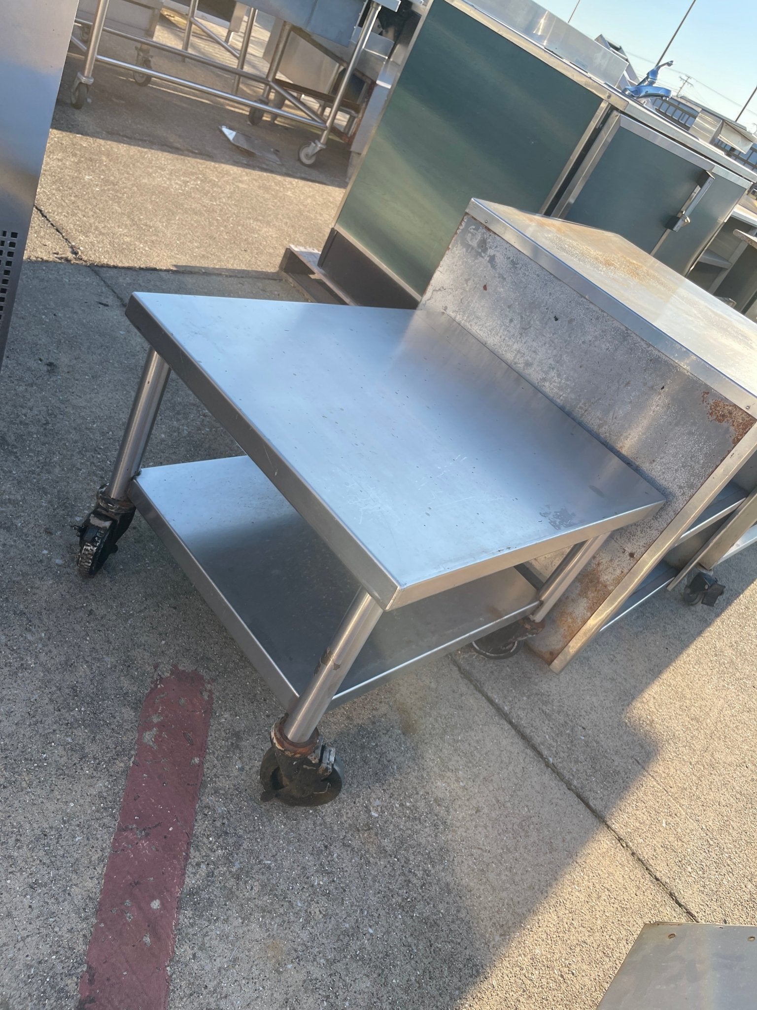 Used 30"x25" Stainless Equipment Stand with Shelf and Casters - SS331 - Falcon Restaurant Supply - 3