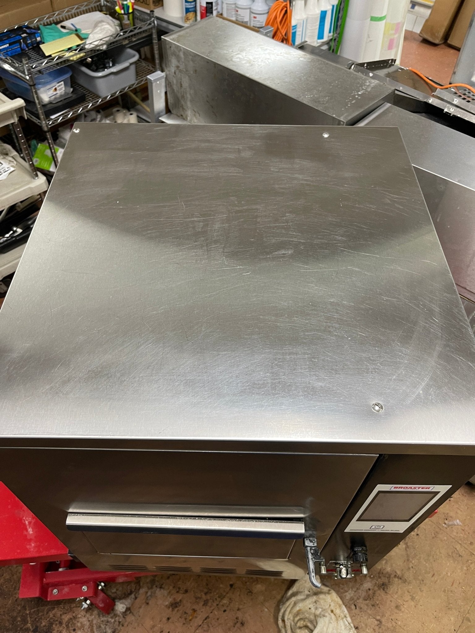 Used Broaster VF - 3i SmartTouch 21lb Ventless Fryer with ANSUL System 120/208V 1PH - Falcon Restaurant Supply - 6