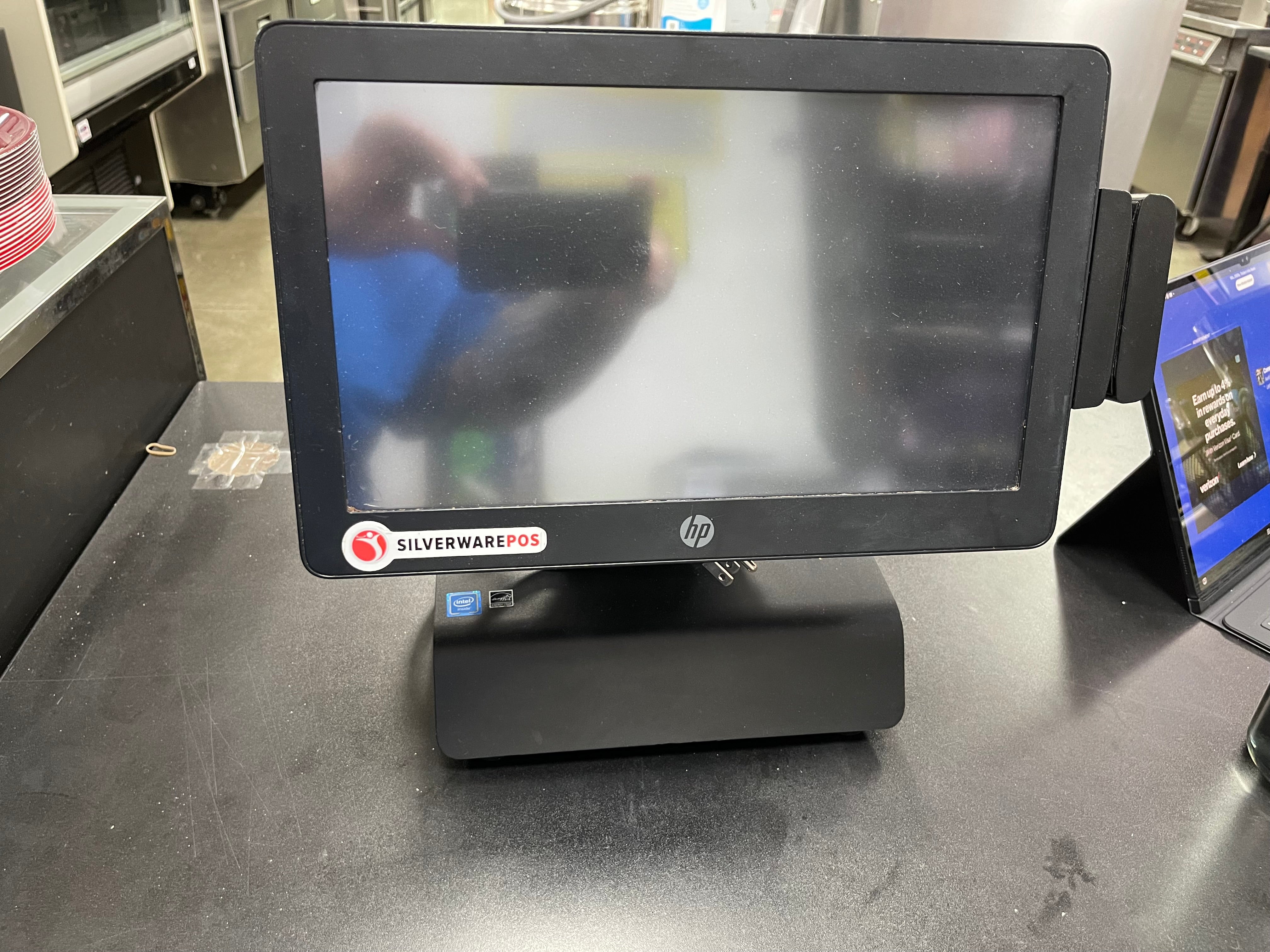 Used HP RP2 Retail POS System Model 2000 - HLR