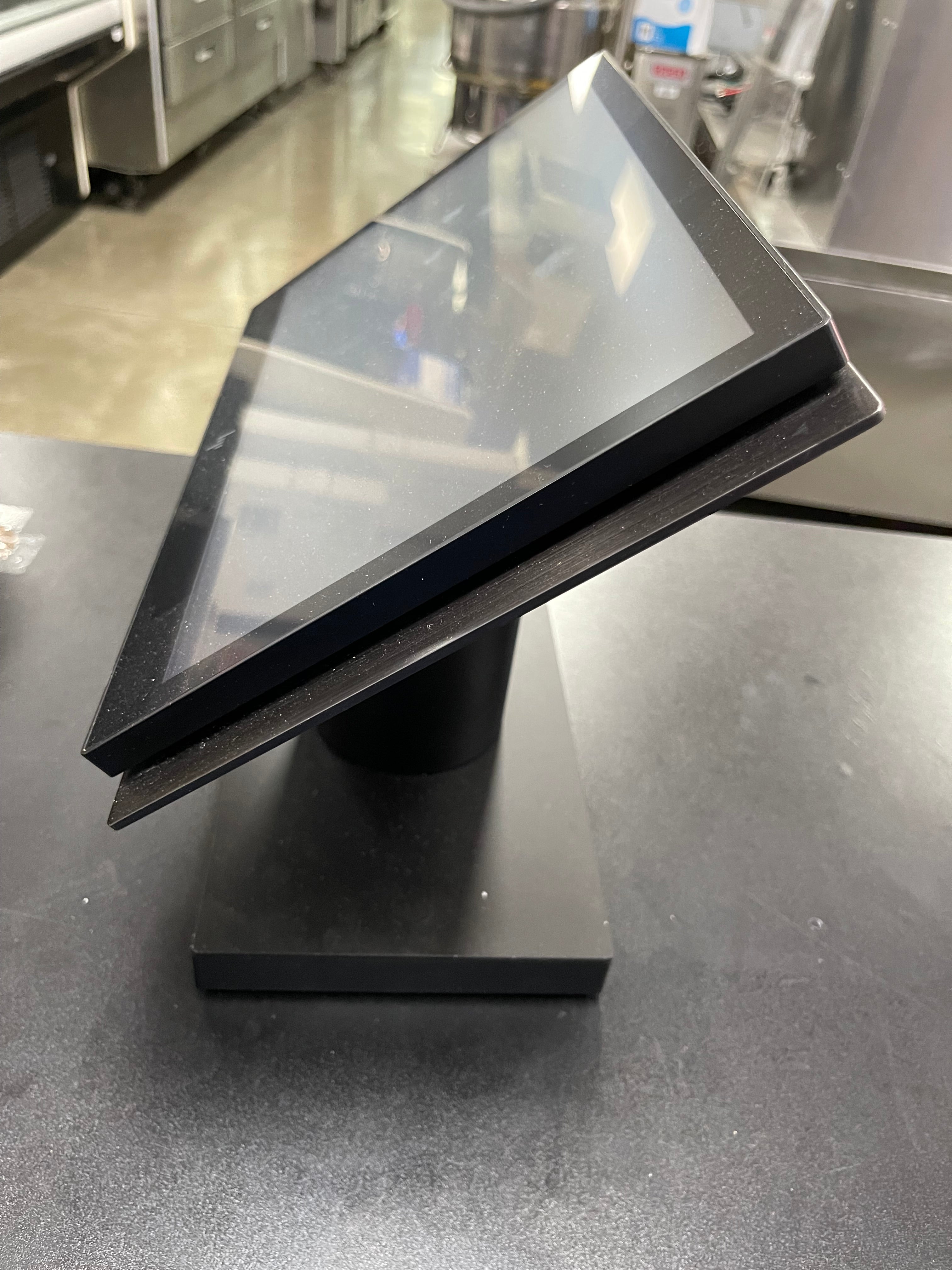 Used HP Engage One 141 - all-in-one - POS System Terminal - HLR