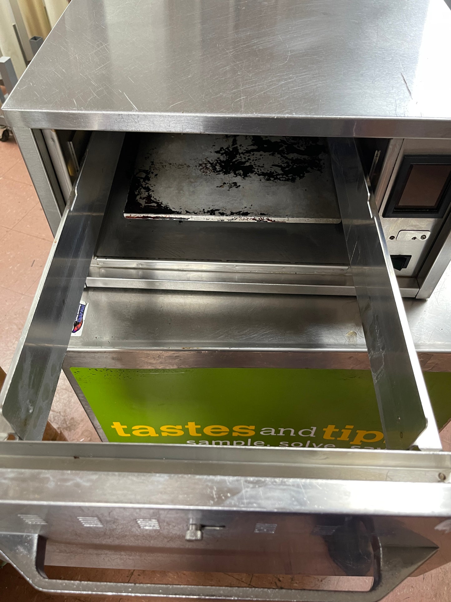 Used Hatco HDW-1N Narrow Touch Screen Drawer Warmer - 120V, 450W
