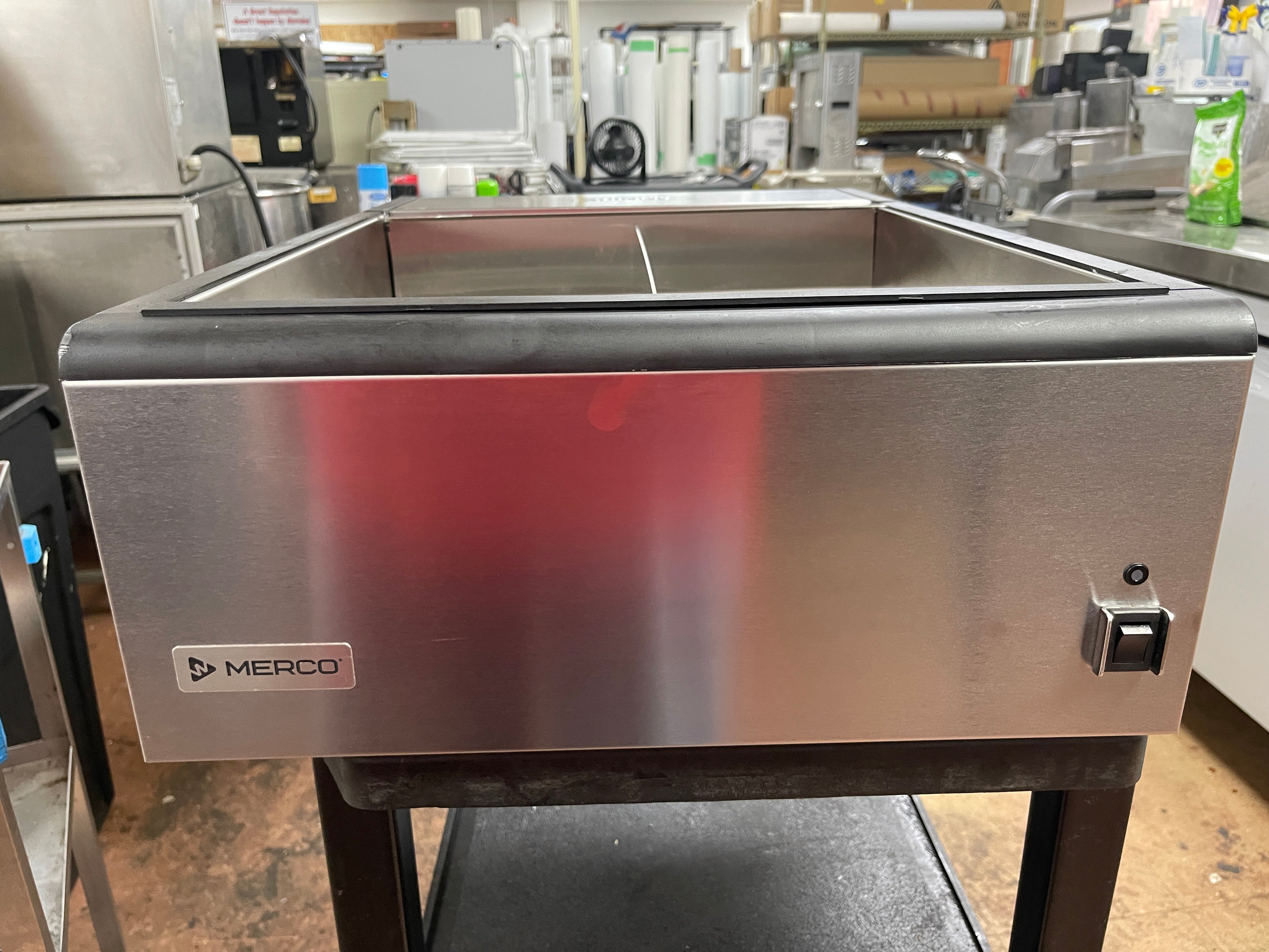 Used Merco MCG1827NNN CrispyMax Crisp & Ready Dump Station Warmer - 120V W01