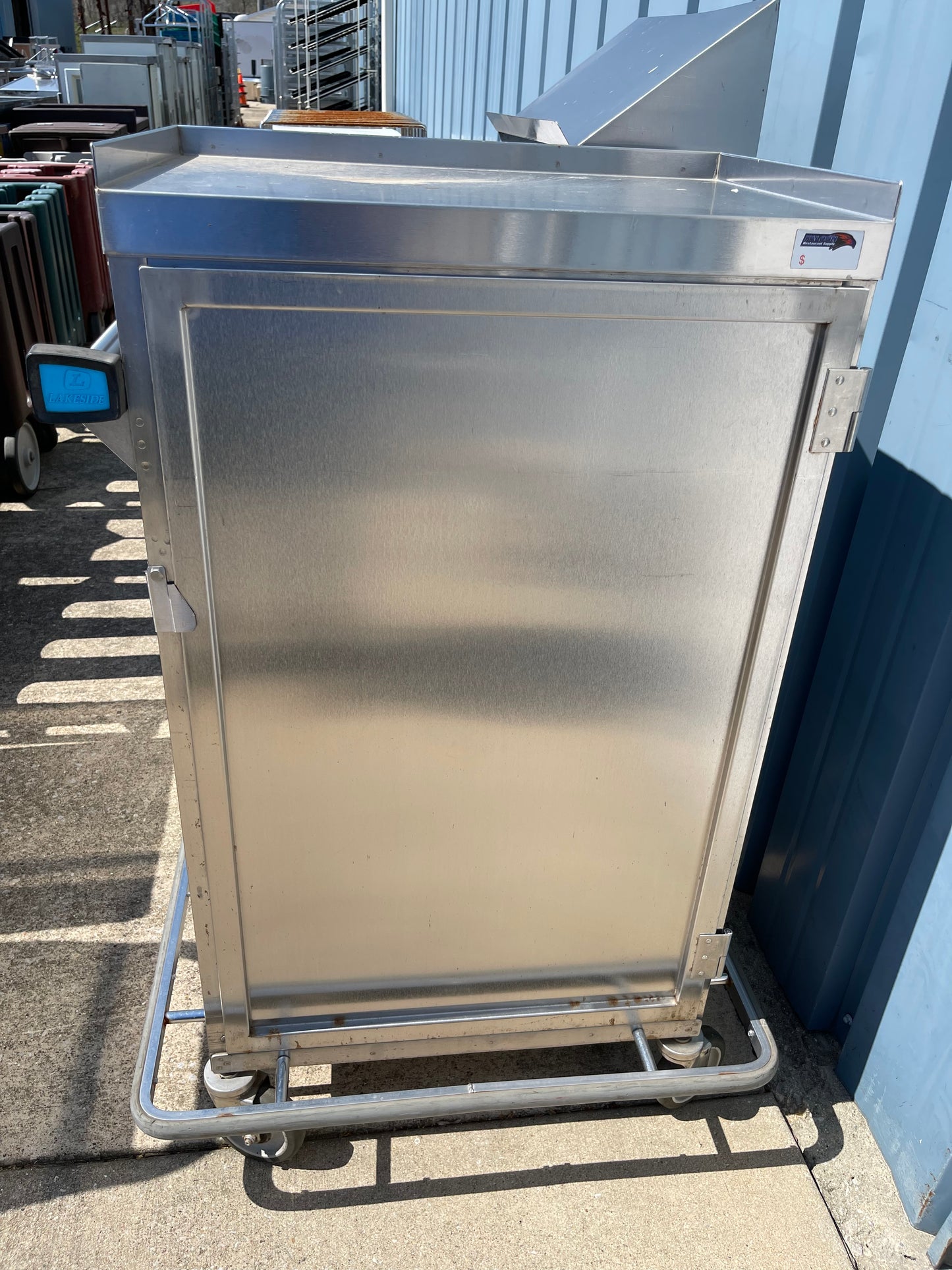 Used LAKESIDE Food Tray Cart: 6 Trays, Non-Pass-Through, 1 Doors, Stainless Steel - SS48