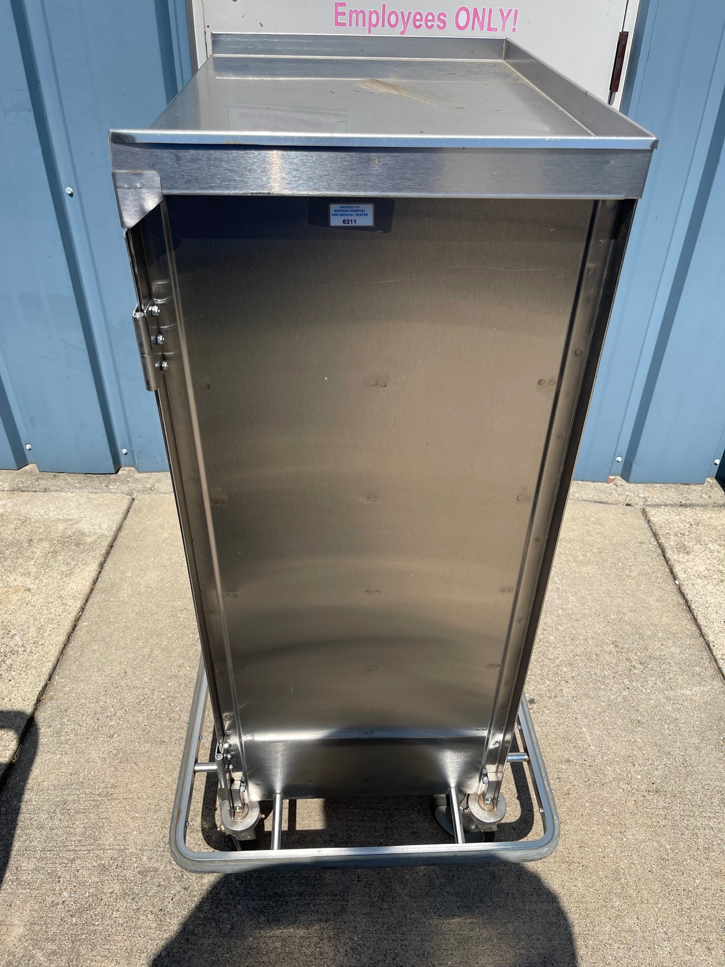 Used LAKESIDE Food Tray Cart: 6 Trays, Non-Pass-Through, 1 Doors, Stainless Steel - SS48