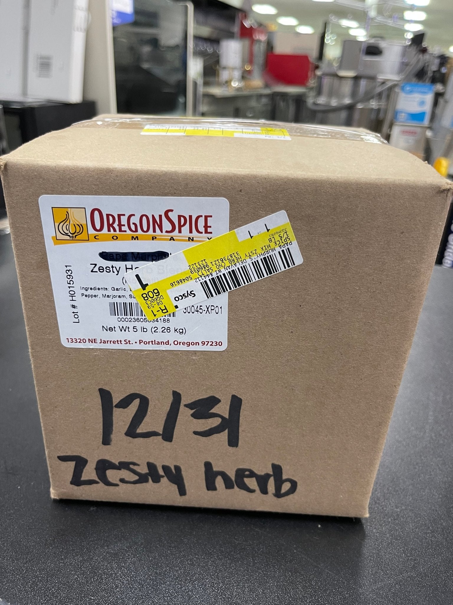 New Zesty Herb Pizza Spices 5lb Bag - Falcon Restaurant Supply - 1