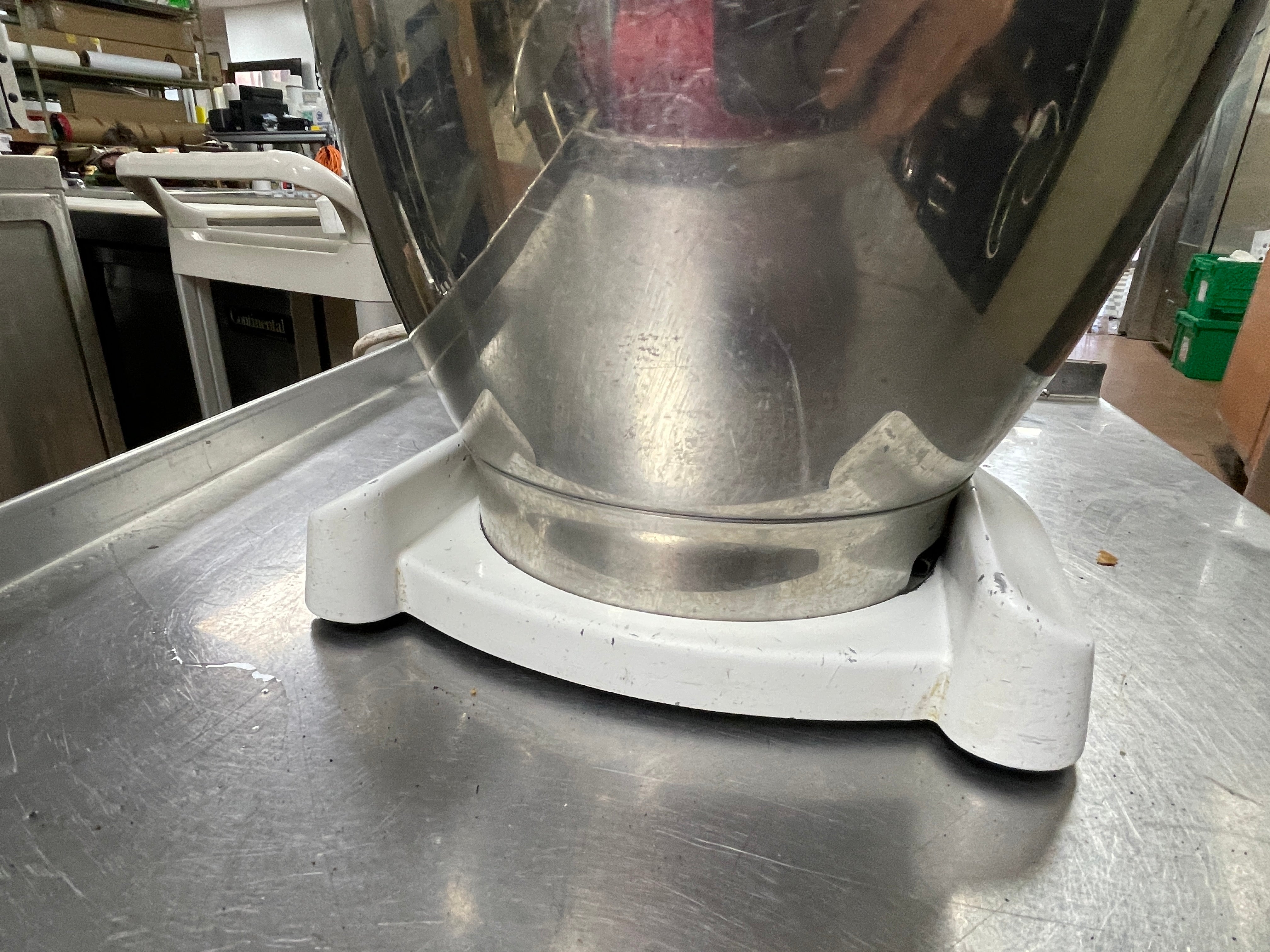 Cuisinart SM-55 5.5 Quart Electric Stand Mixer, White Chrome 120V - JD