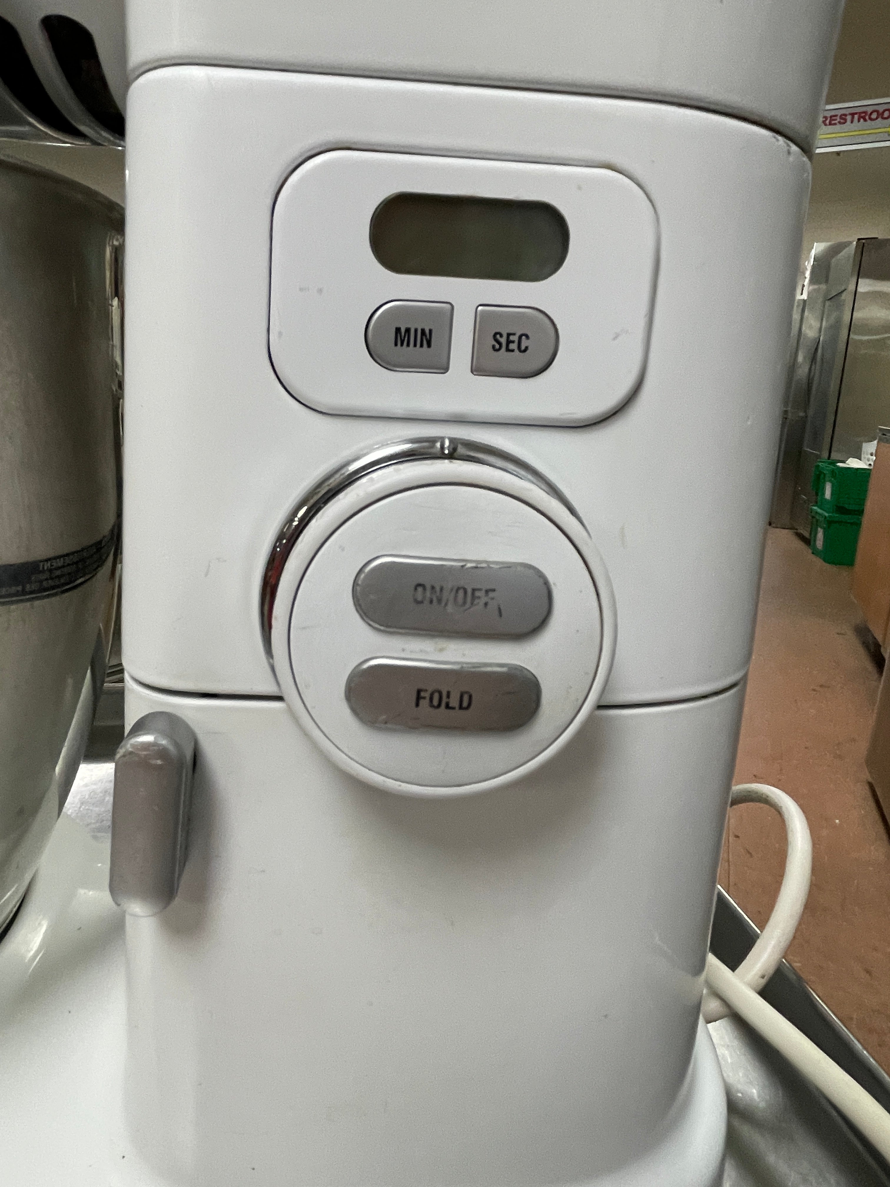 Cuisinart SM-55 5.5 Quart Electric Stand Mixer, White Chrome 120V - JD