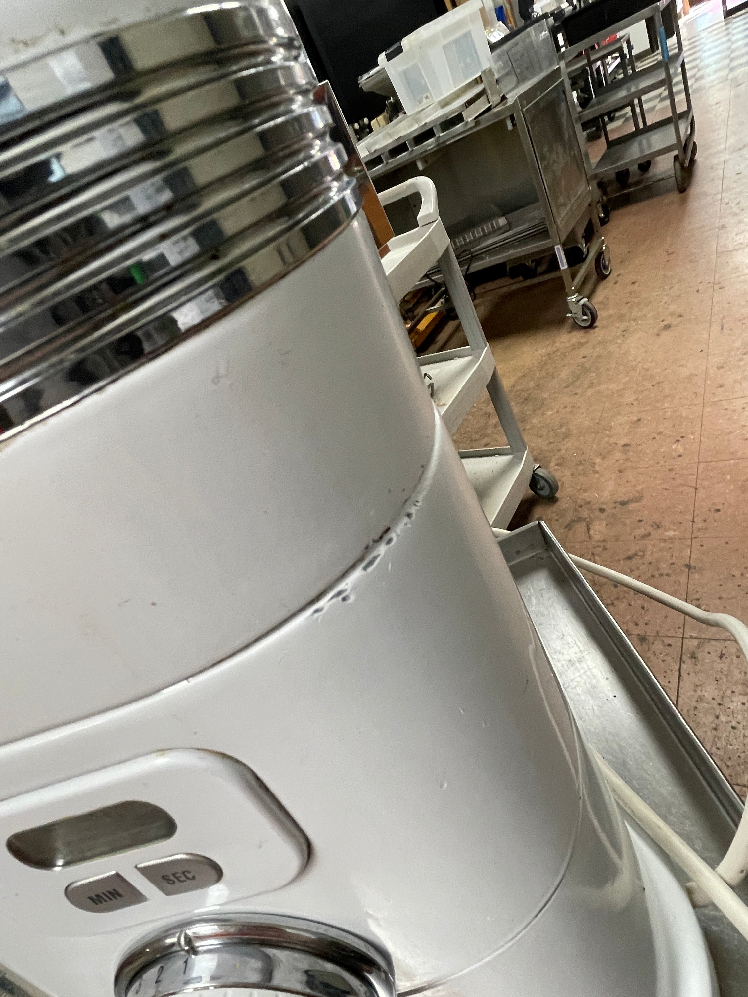 Cuisinart SM-55 5.5 Quart Electric Stand Mixer, White Chrome 120V - JD