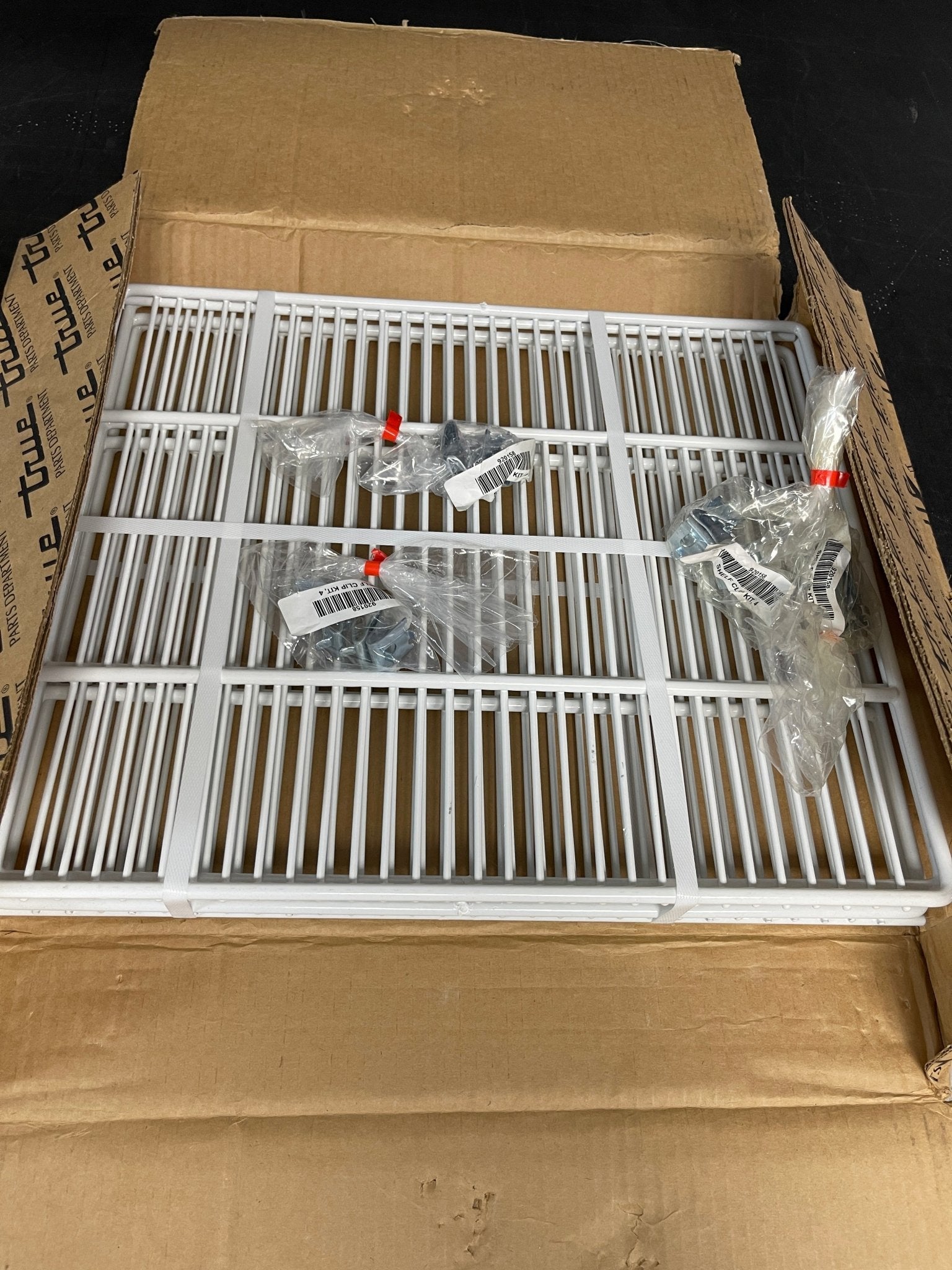 New 4 True GDM - 07 White Coated Wire Shelves with Clips - 19 11/16" x 17" - Falcon Restaurant Supply - 1